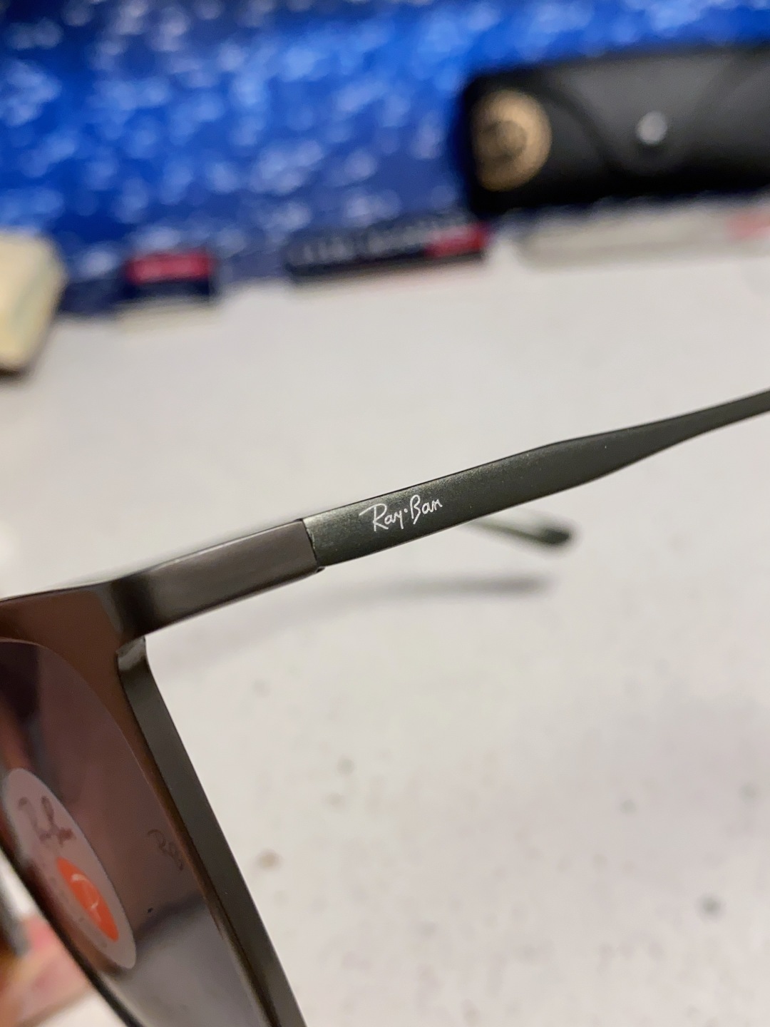 Rayban雷朋 2025新款偏光男女通用 时尚休闲金属方框驾车专用 RB8929