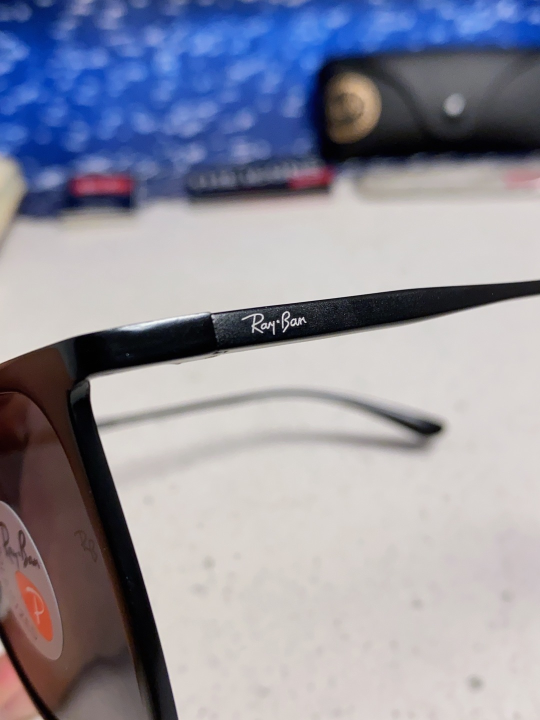 Rayban雷朋 2025新款偏光男女通用 时尚休闲金属方框驾车专用 RB8929