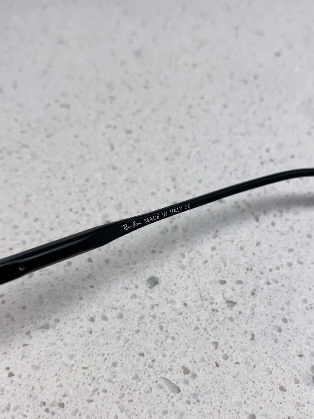 Rayban雷朋 2025新款偏光男女通用 时尚休闲金属方框驾车专用 RB8929