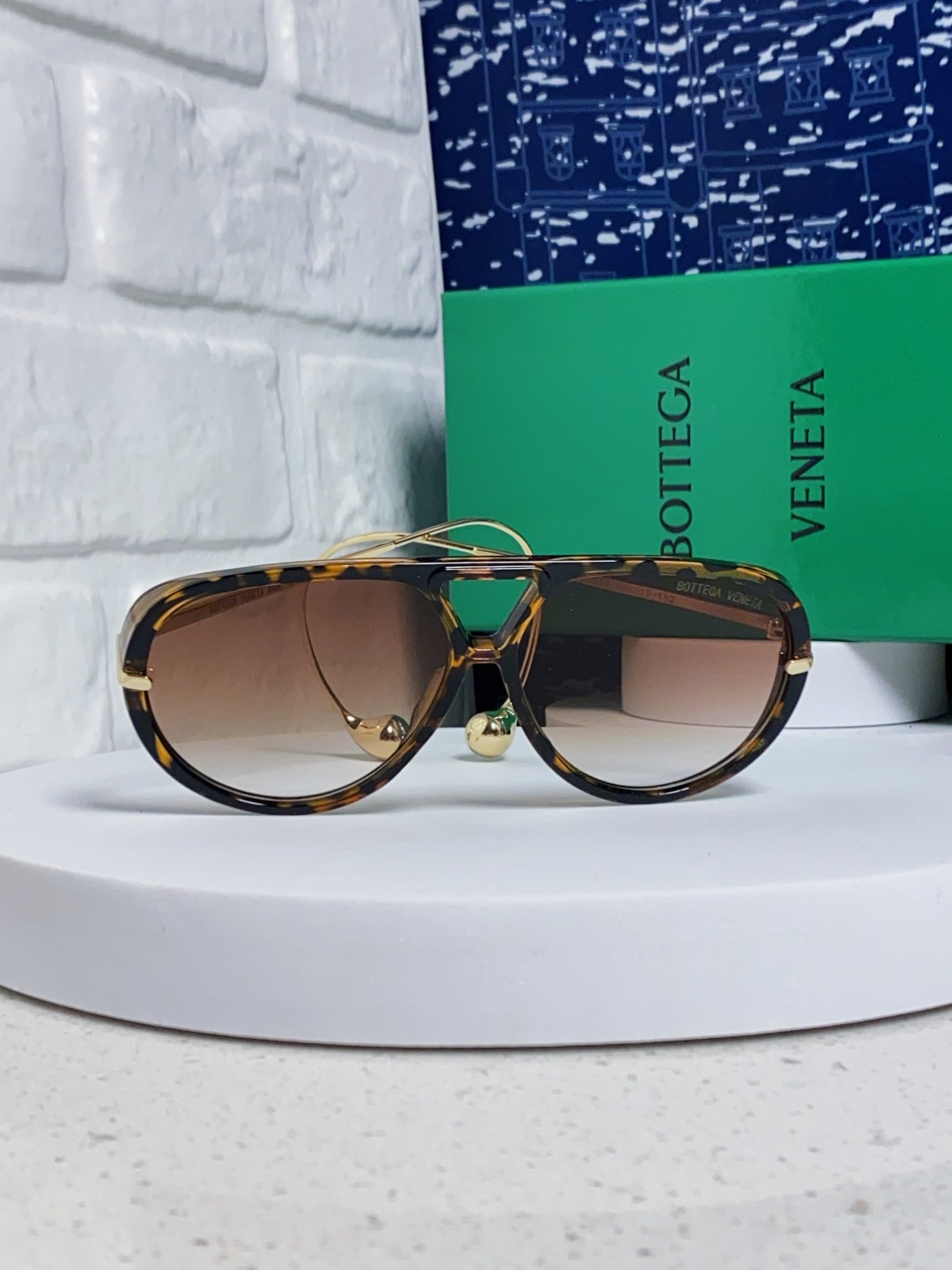 BottegaVeneta宝缇嘉 2025款欧美奢华女男大框遮脸飞行员太阳眼欧洲站博主开车蛤蟆墨镜 BV