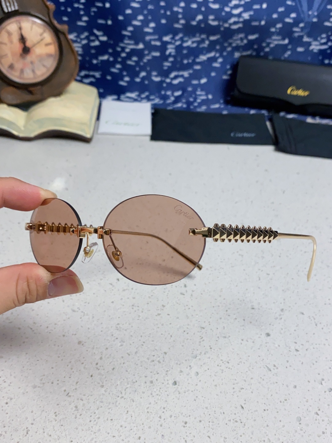 Carter卡地亚 2025款欧美奢华女个性前卫圆框无框太阳眼欧洲站明星同街拍猫防晒墨镜