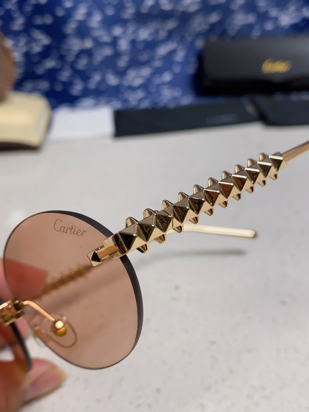 Carter卡地亚 2025款欧美奢华女个性前卫圆框无框太阳眼欧洲站明星同街拍猫防晒墨镜