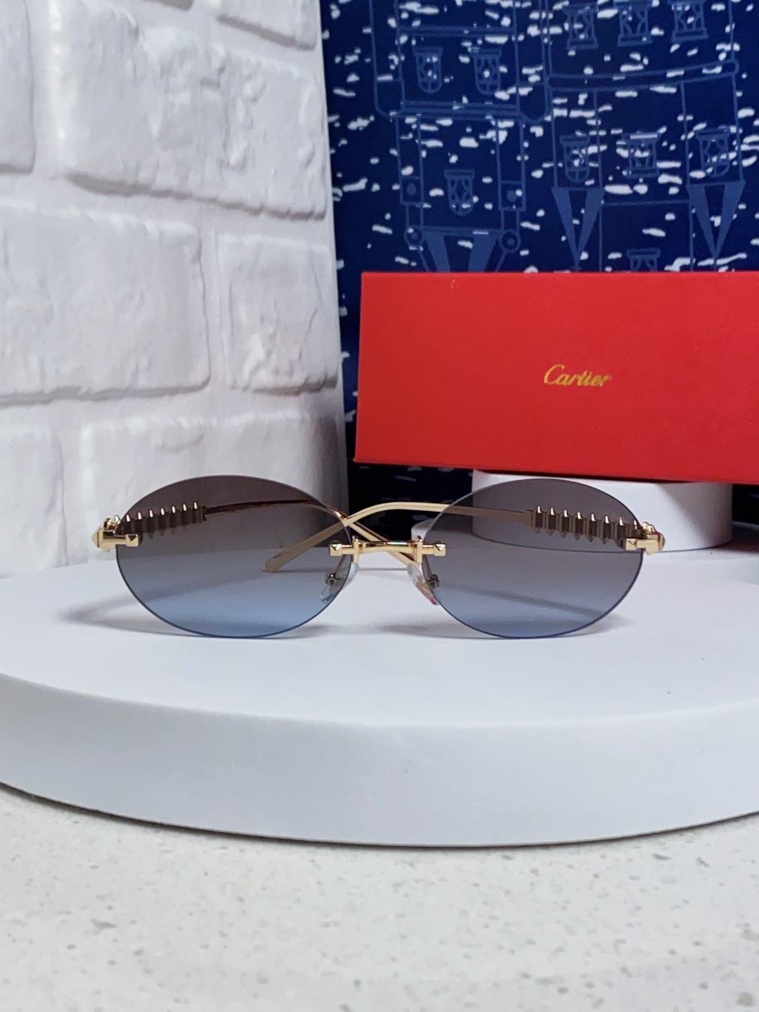 Carter卡地亚 2025款欧美奢华女个性前卫圆框无框太阳眼欧洲站明星同街拍猫防晒墨镜