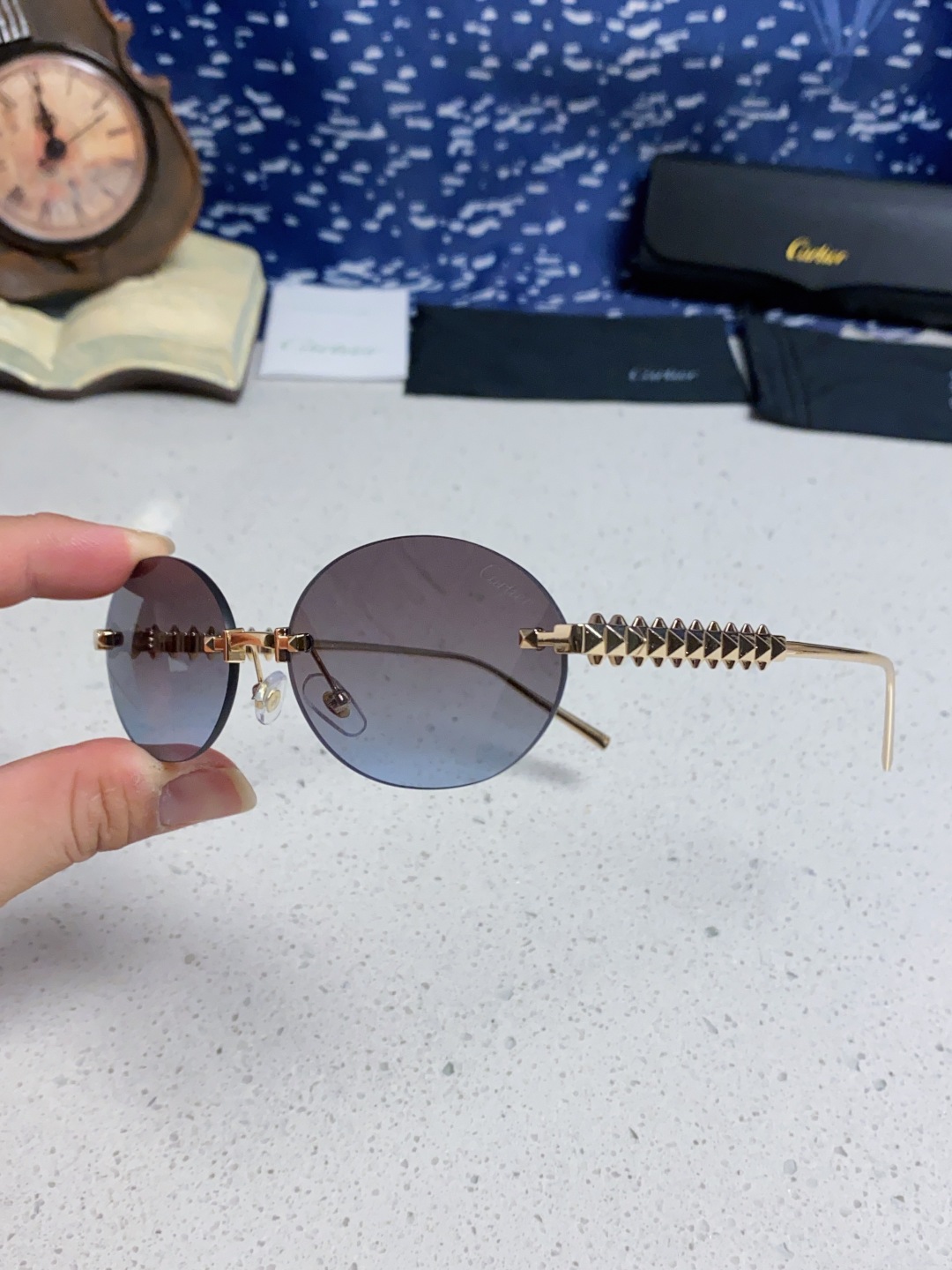 Carter卡地亚 2025款欧美奢华女个性前卫圆框无框太阳眼欧洲站明星同街拍猫防晒墨镜