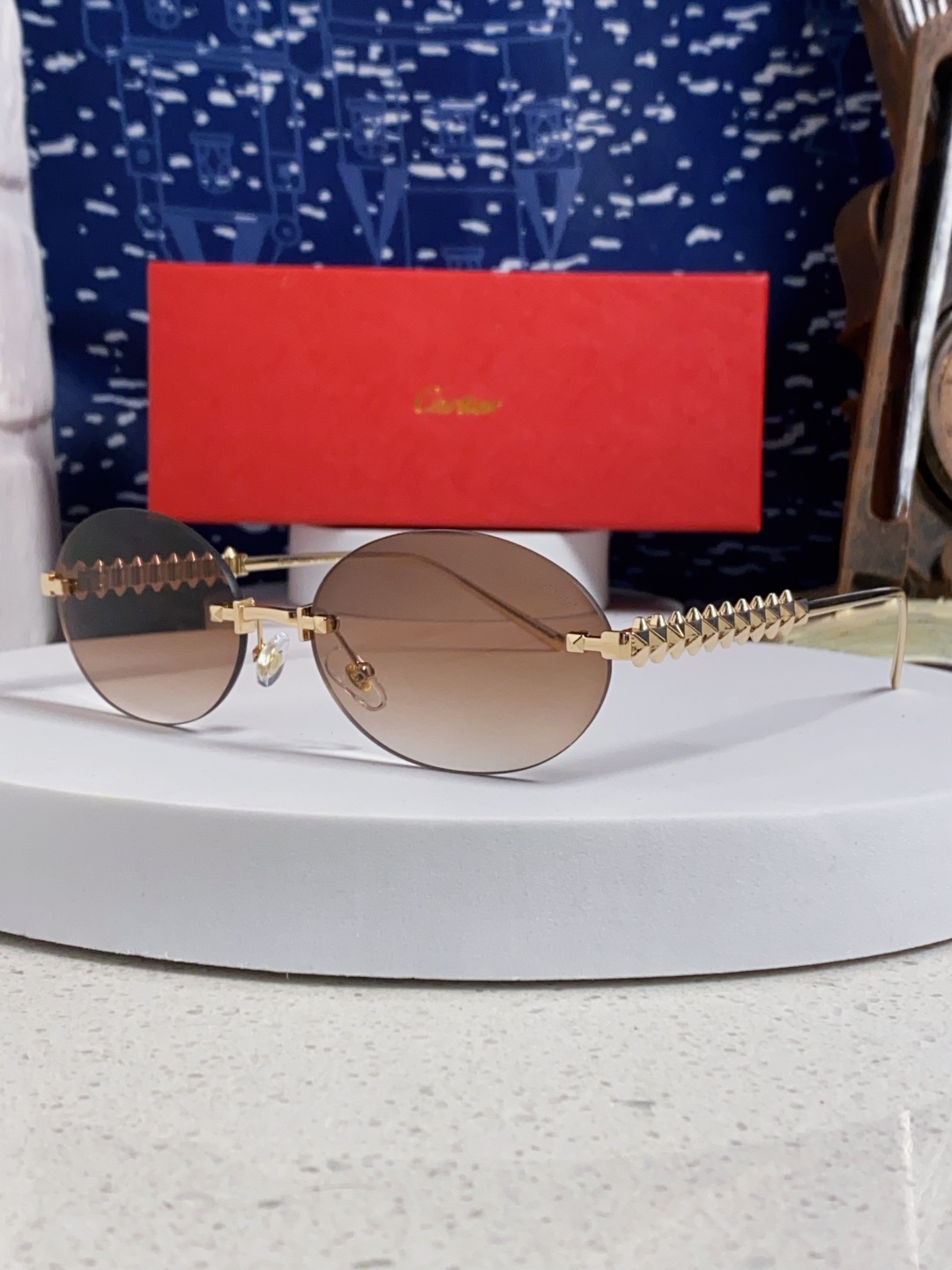 Carter卡地亚 2025款欧美奢华女个性前卫圆框无框太阳眼欧洲站明星同街拍猫防晒墨镜