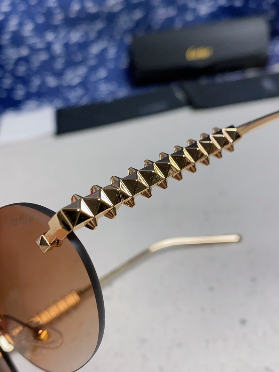 Carter卡地亚 2025款欧美奢华女个性前卫圆框无框太阳眼欧洲站明星同街拍猫防晒墨镜