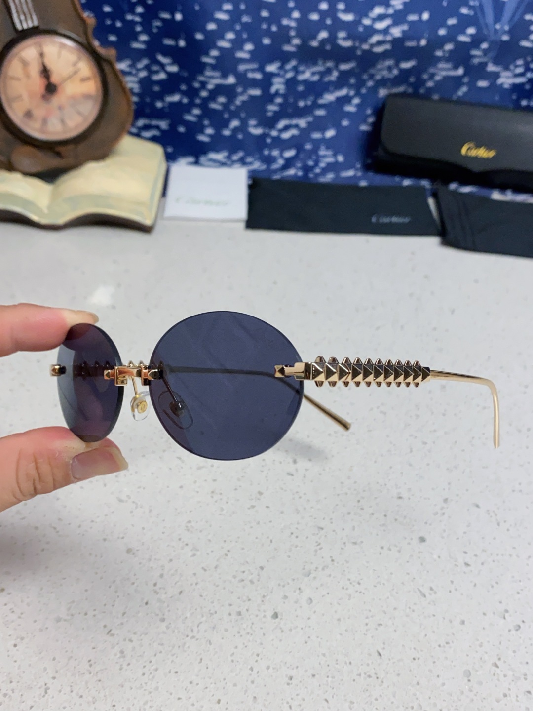 Carter卡地亚 2025款欧美奢华女个性前卫圆框无框太阳眼欧洲站明星同街拍猫防晒墨镜