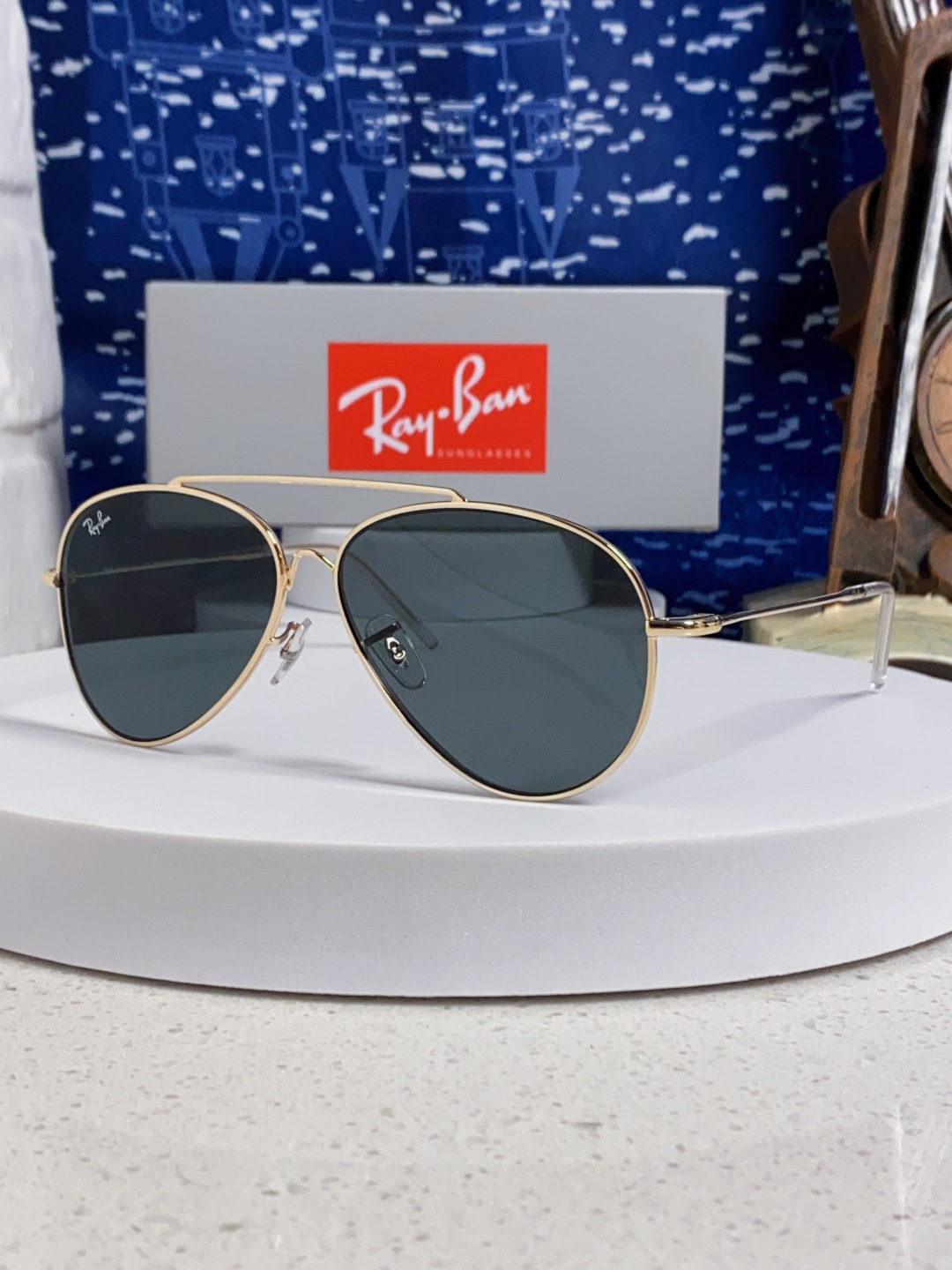 RayBan雷朋 2025成毅同款REVERSE反转系列 凹面镜片 莱尼克拉维茨联名限量版飞行员式墨镜 