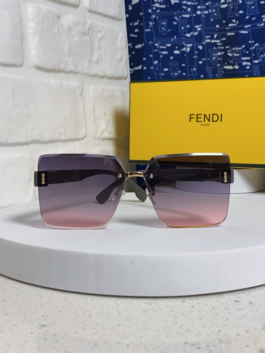 Fendi芬迪 2025新款欧美复古无框墨镜女款高级感防晒方形显瘦防紫外线个性太阳镜