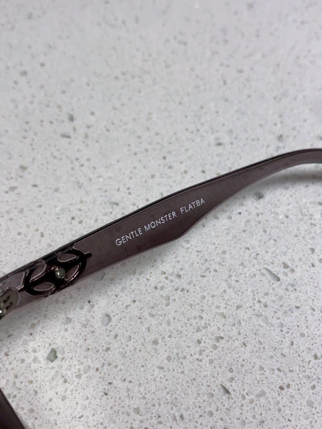 Gentle Moster(GM) 2025新款圆框墨镜女式高端太阳镜防晒防紫外线 唐艺昕同款 型号：T