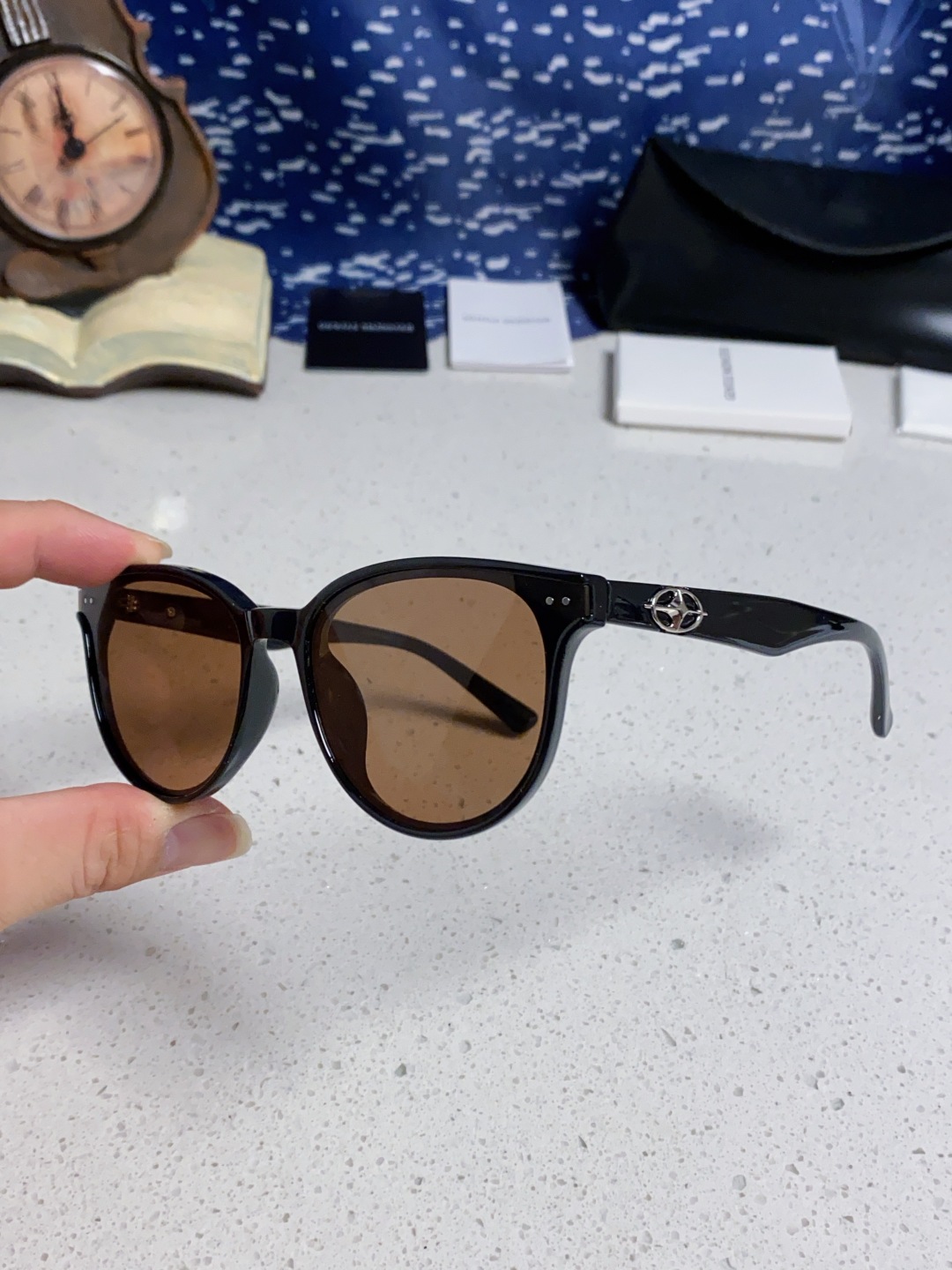 Gentle Moster(GM) 2025新款圆框墨镜女式高端太阳镜防晒防紫外线 唐艺昕同款 型号：T