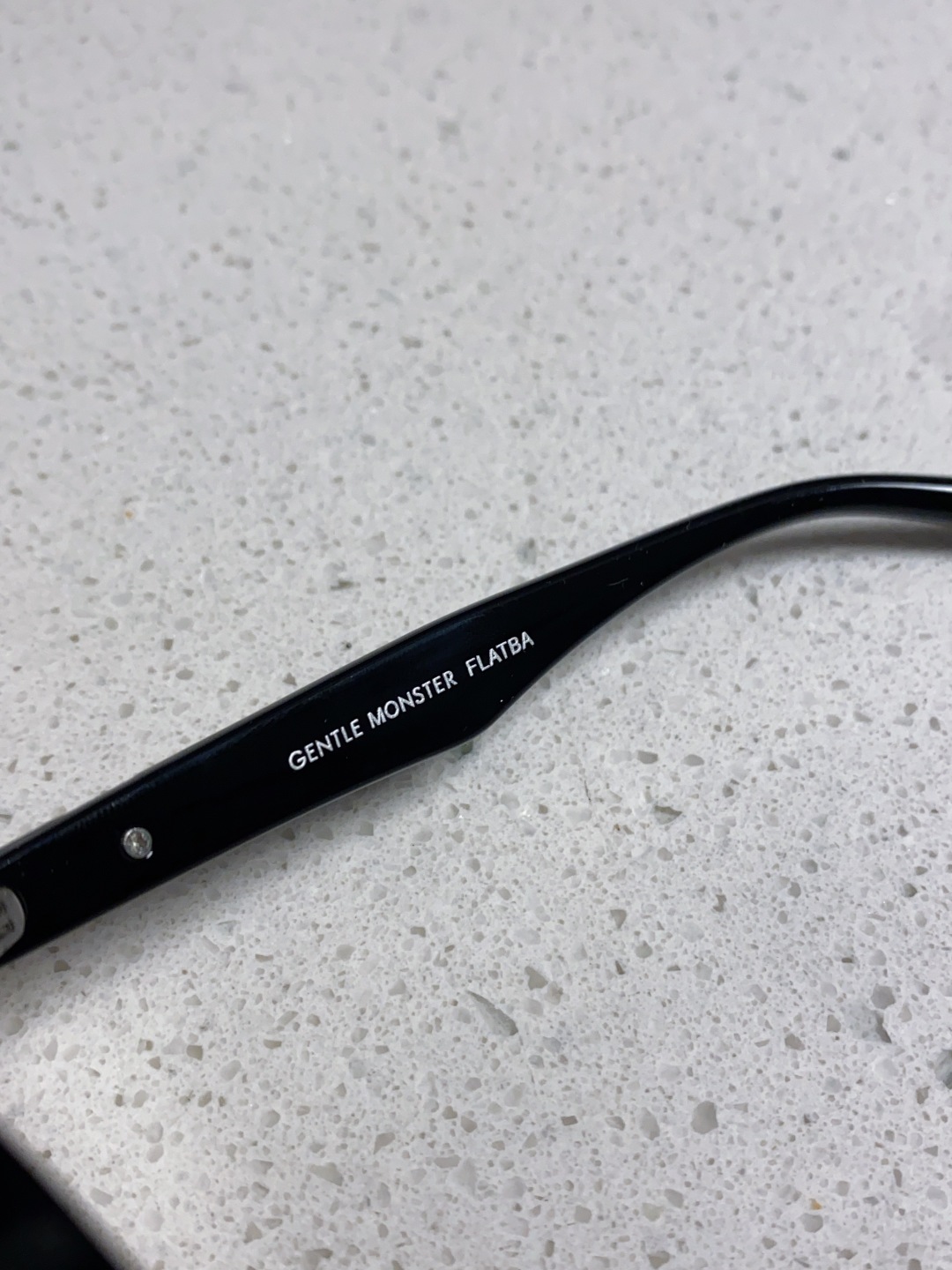 Gentle Moster(GM) 2025新款圆框墨镜女式高端太阳镜防晒防紫外线 唐艺昕同款 型号：T