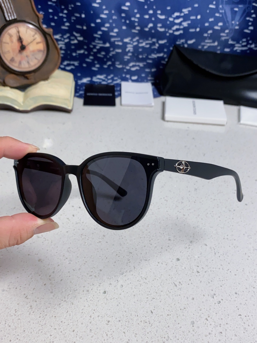 Gentle Moster(GM) 2025新款圆框墨镜女式高端太阳镜防晒防紫外线 唐艺昕同款 型号：T