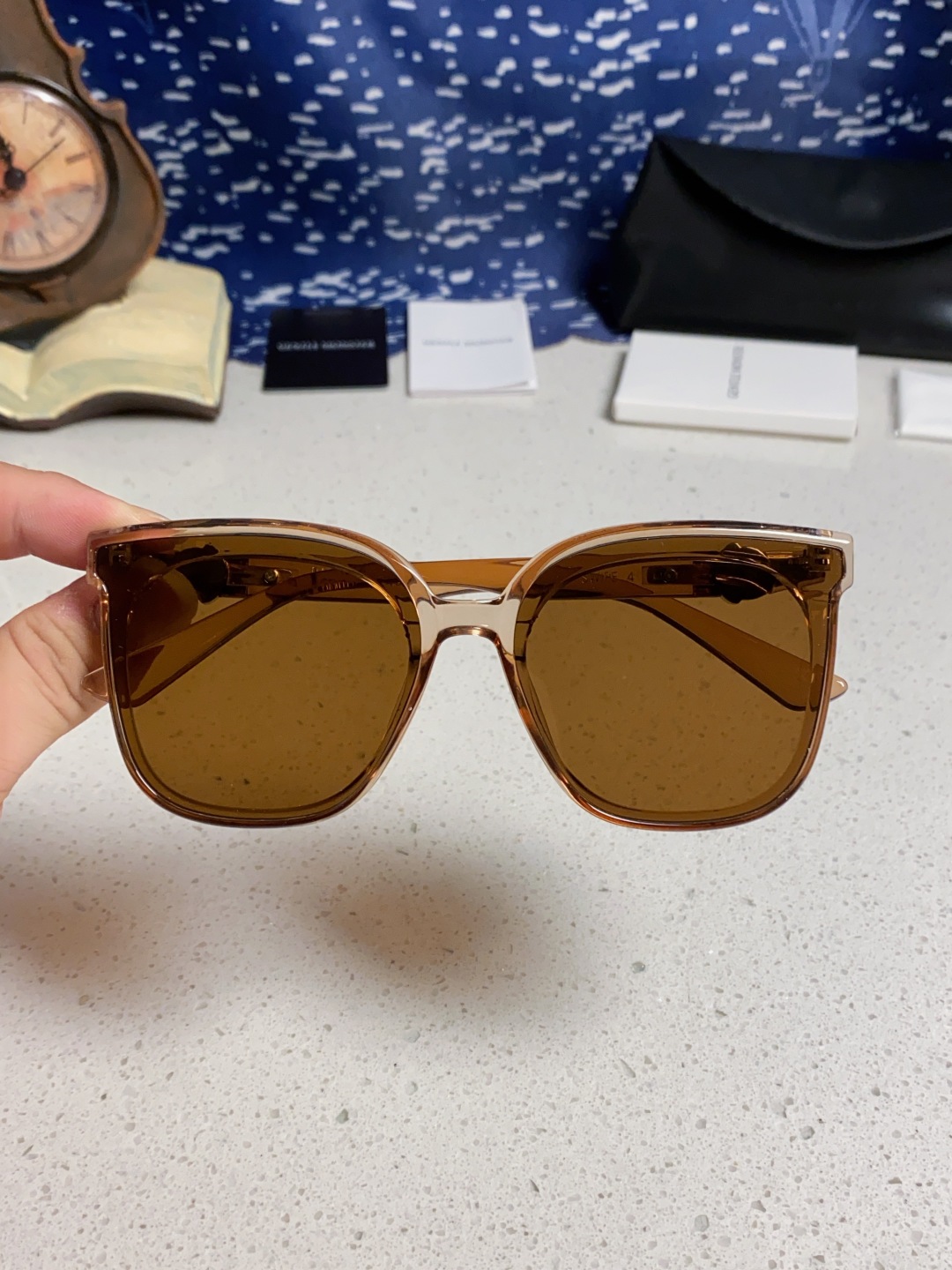 Gentle Moster(GM) 2025新款gm蒙口联名款方框素颜瘦脸潮太阳眼镜 型号：SWIPE4