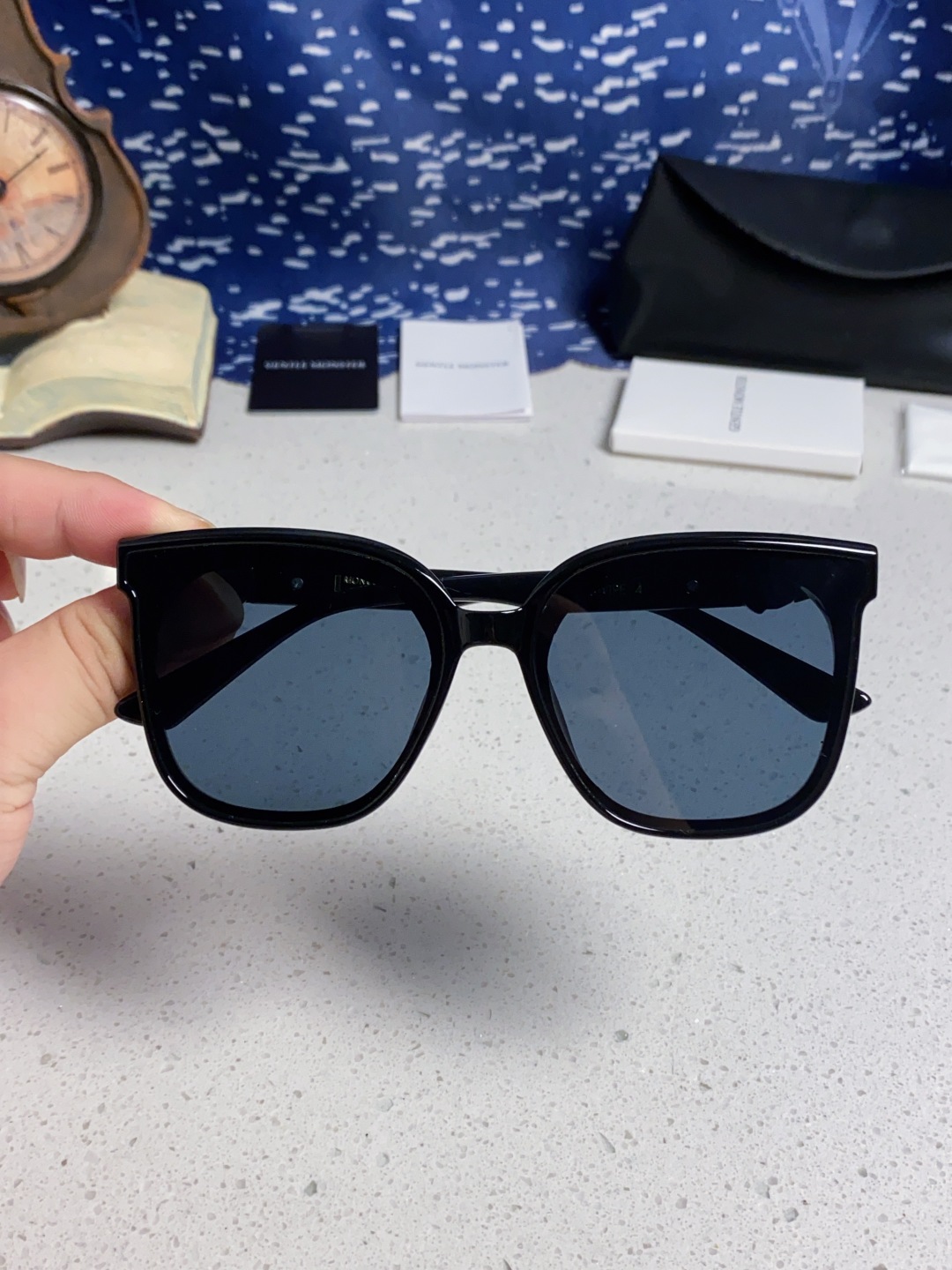 Gentle Moster(GM) 2025新款gm蒙口联名款方框素颜瘦脸潮太阳眼镜 型号：SWIPE4