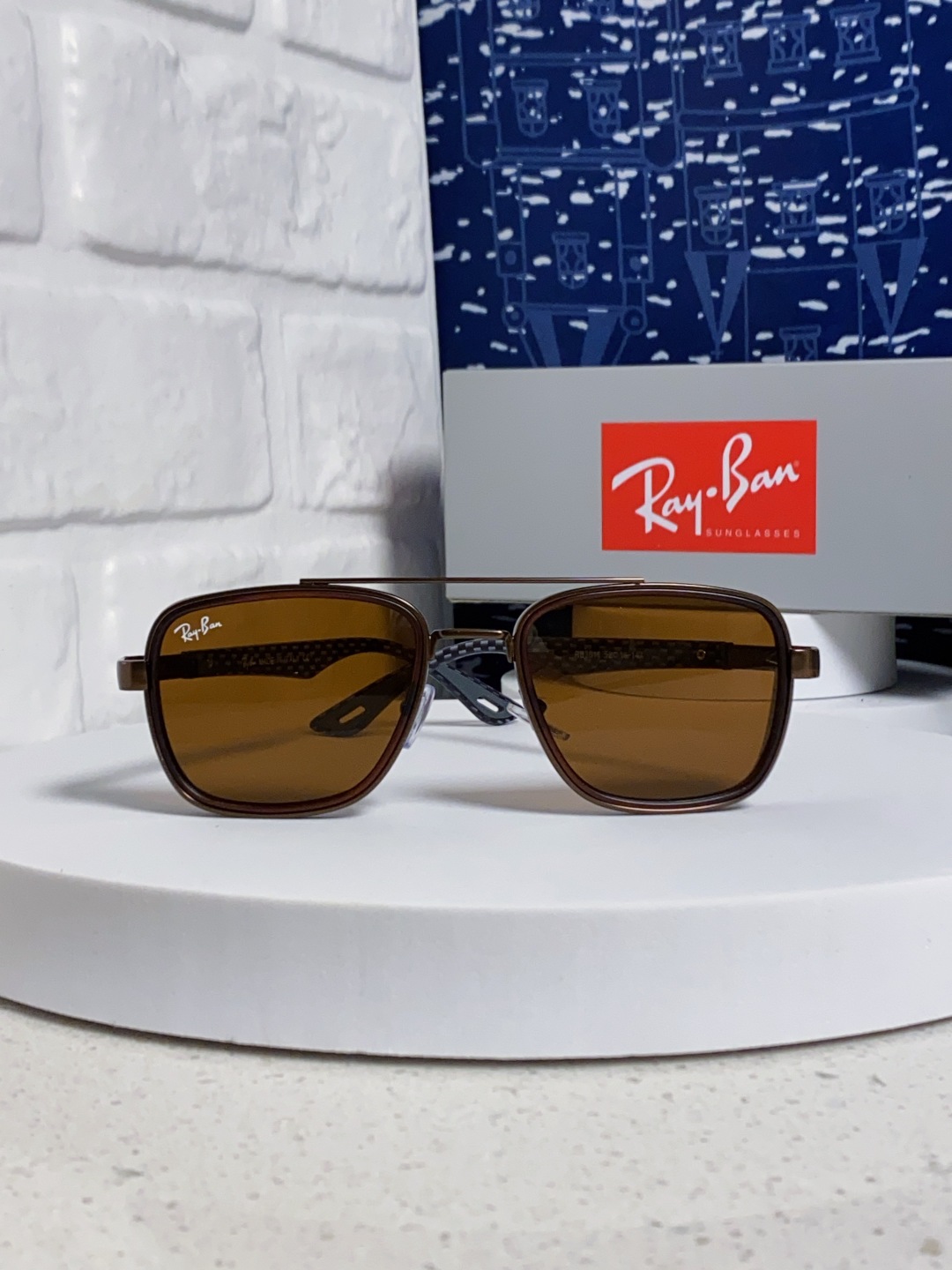 RayBan雷朋 2025新款外贸金属INS风方形时尚个性大框太阳镜个性复古男女潮墨镜 碳纤维 风挡风镜