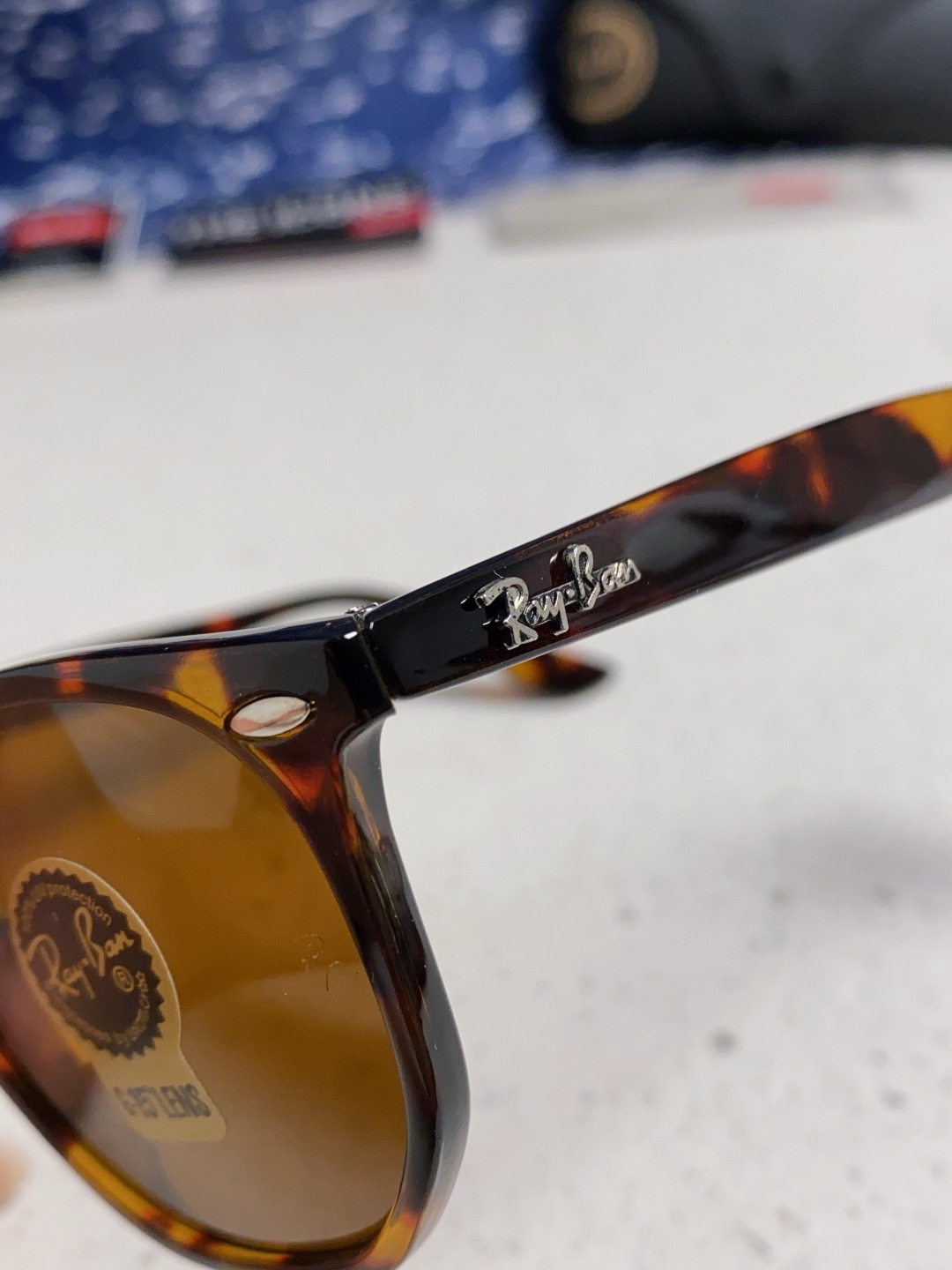 RayBan雷朋 2025新款经典外贸男女玻璃片太阳镜跨境墨镜 高品质板材框 RB4306