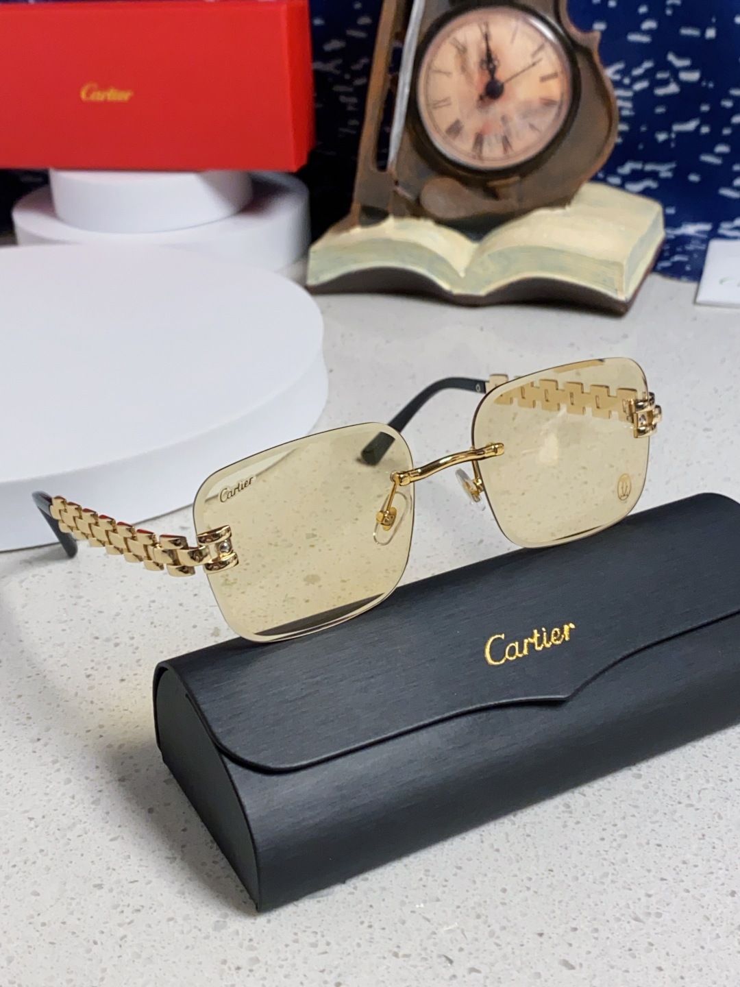 Cartier卡地亚 2025新款欧美复古方形无框切边墨镜女潮时尚气质街拍凹造型显瘦太阳眼镜