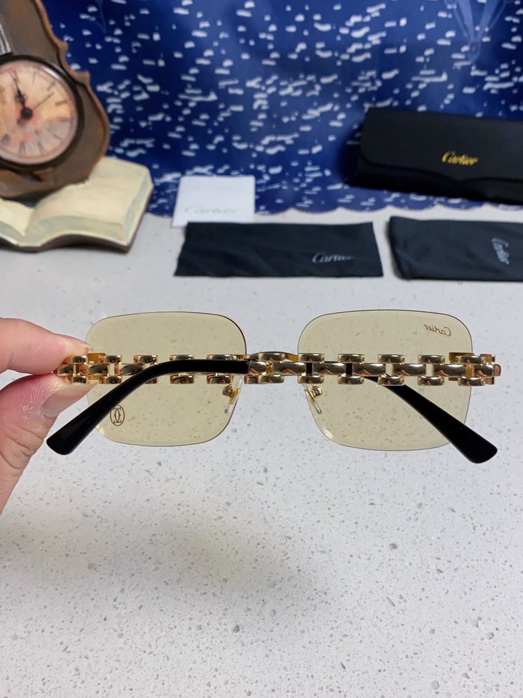 Cartier卡地亚 2025新款欧美复古方形无框切边墨镜女潮时尚气质街拍凹造型显瘦太阳眼镜
