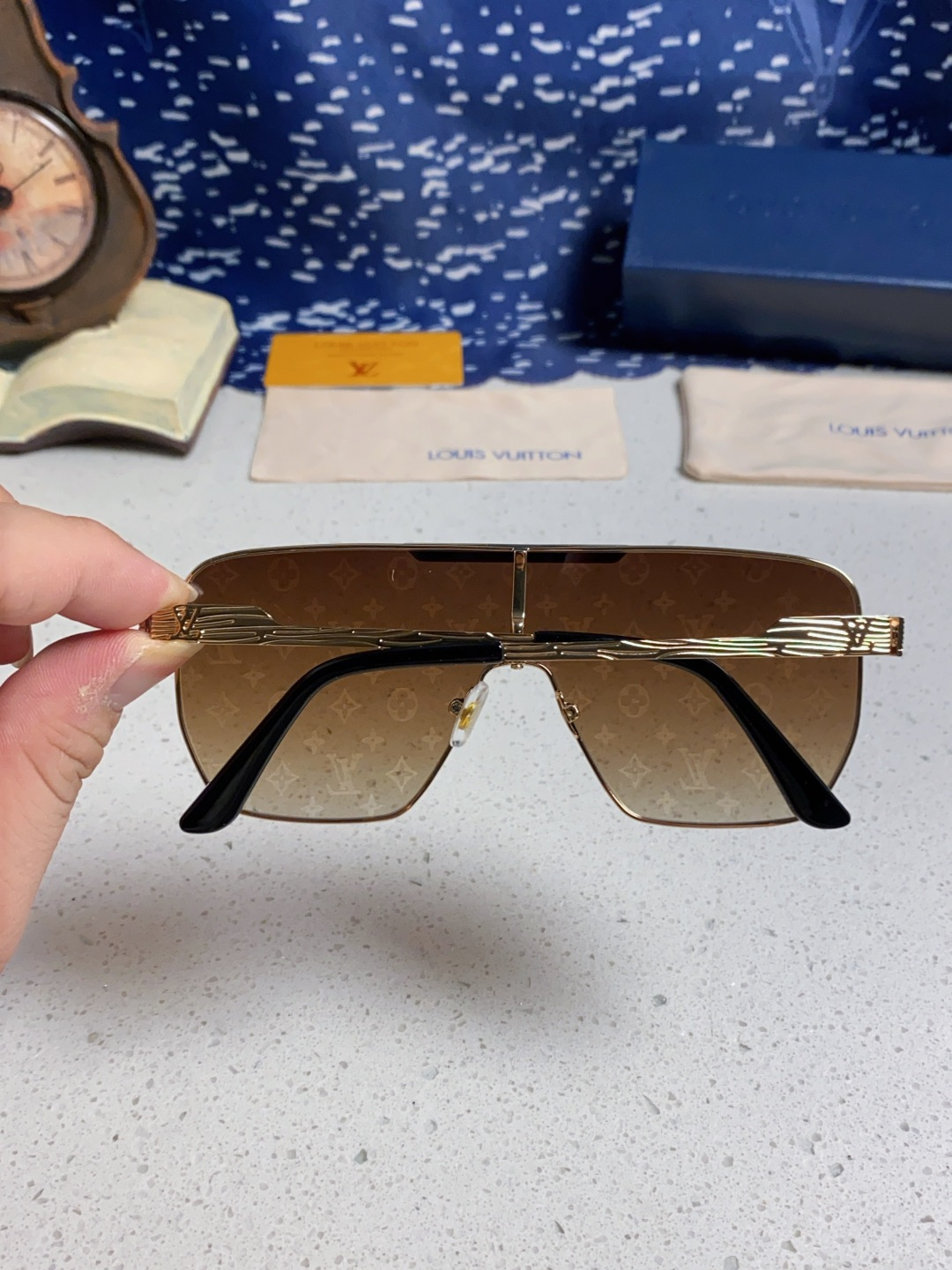 LouisVuitton路易威登 2025新款LV欧美高端男方框连体护目太阳眼欧洲站博主开车防紫外线墨镜