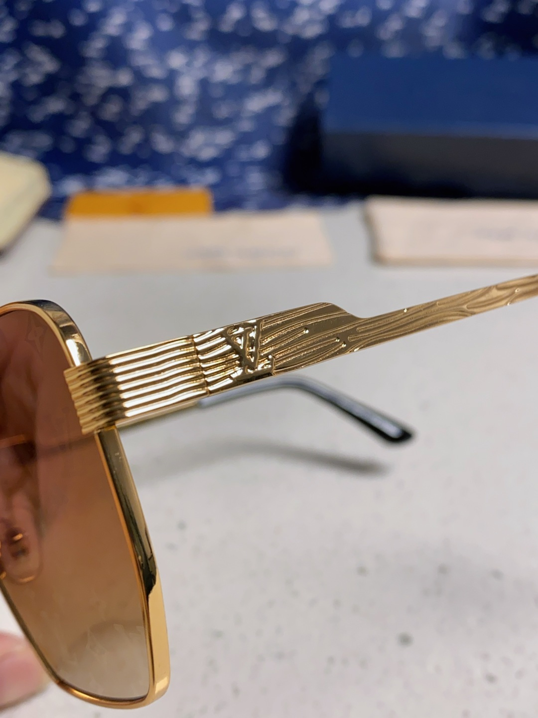 LouisVuitton路易威登 2025新款LV欧美高端男方框连体护目太阳眼欧洲站博主开车防紫外线墨镜