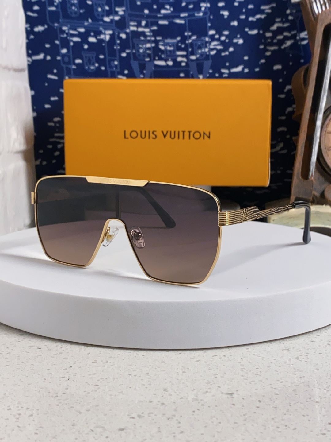 LouisVuitton路易威登 2025新款LV欧美高端男方框连体护目太阳眼欧洲站博主开车防紫外线墨镜