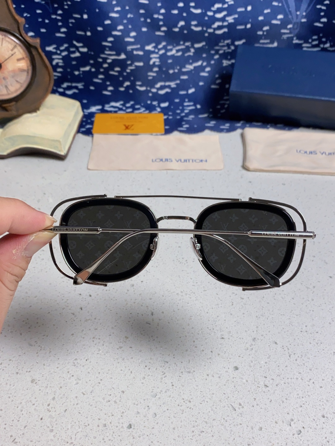 LouisVuitton路易威登 2025新款欧美男女圆框LV个性复古太阳眼欧洲站小红书前卫镂空防晒墨镜