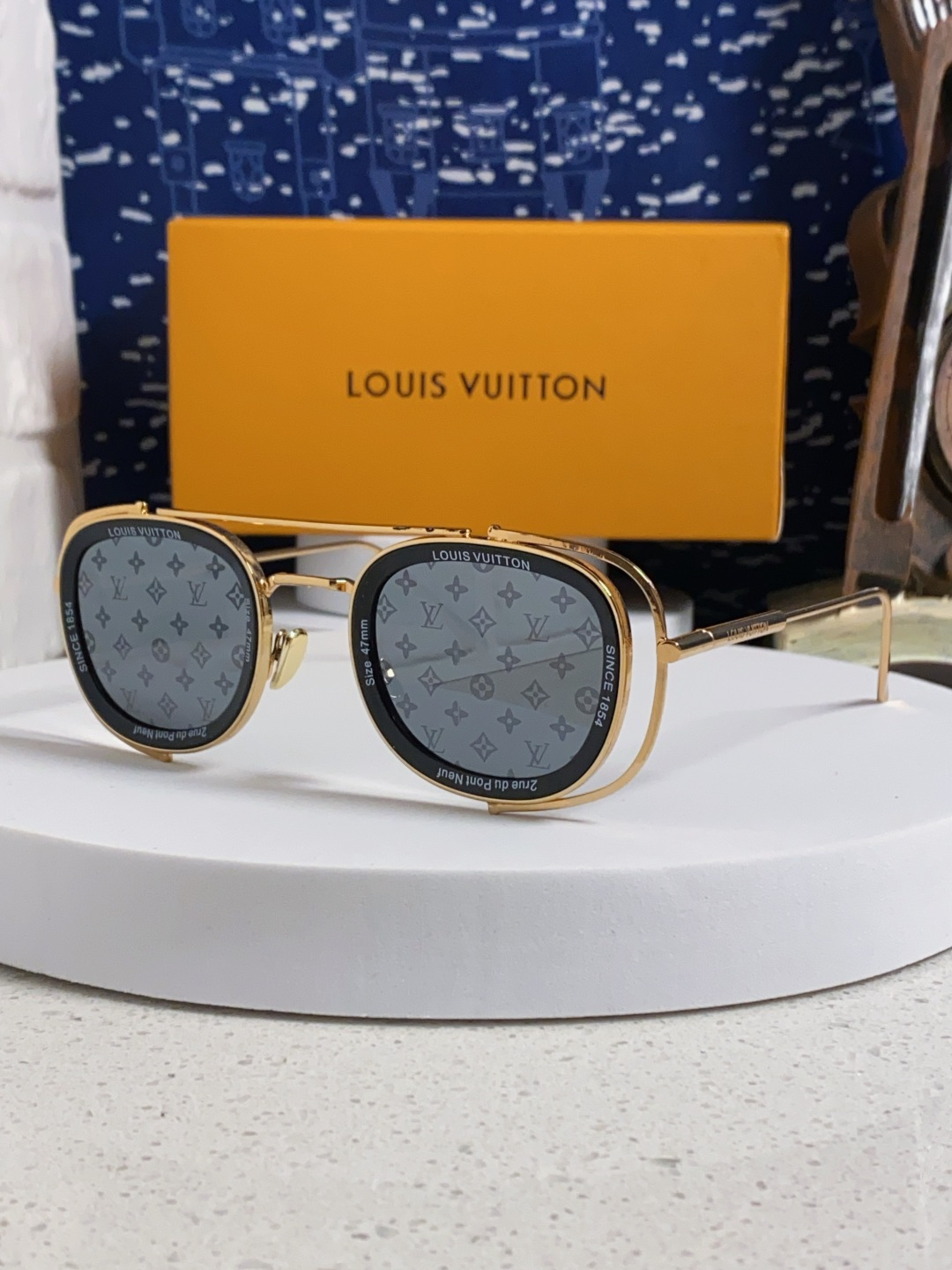 LouisVuitton路易威登 2025新款欧美男女圆框LV个性复古太阳眼欧洲站小红书前卫镂空防晒墨镜