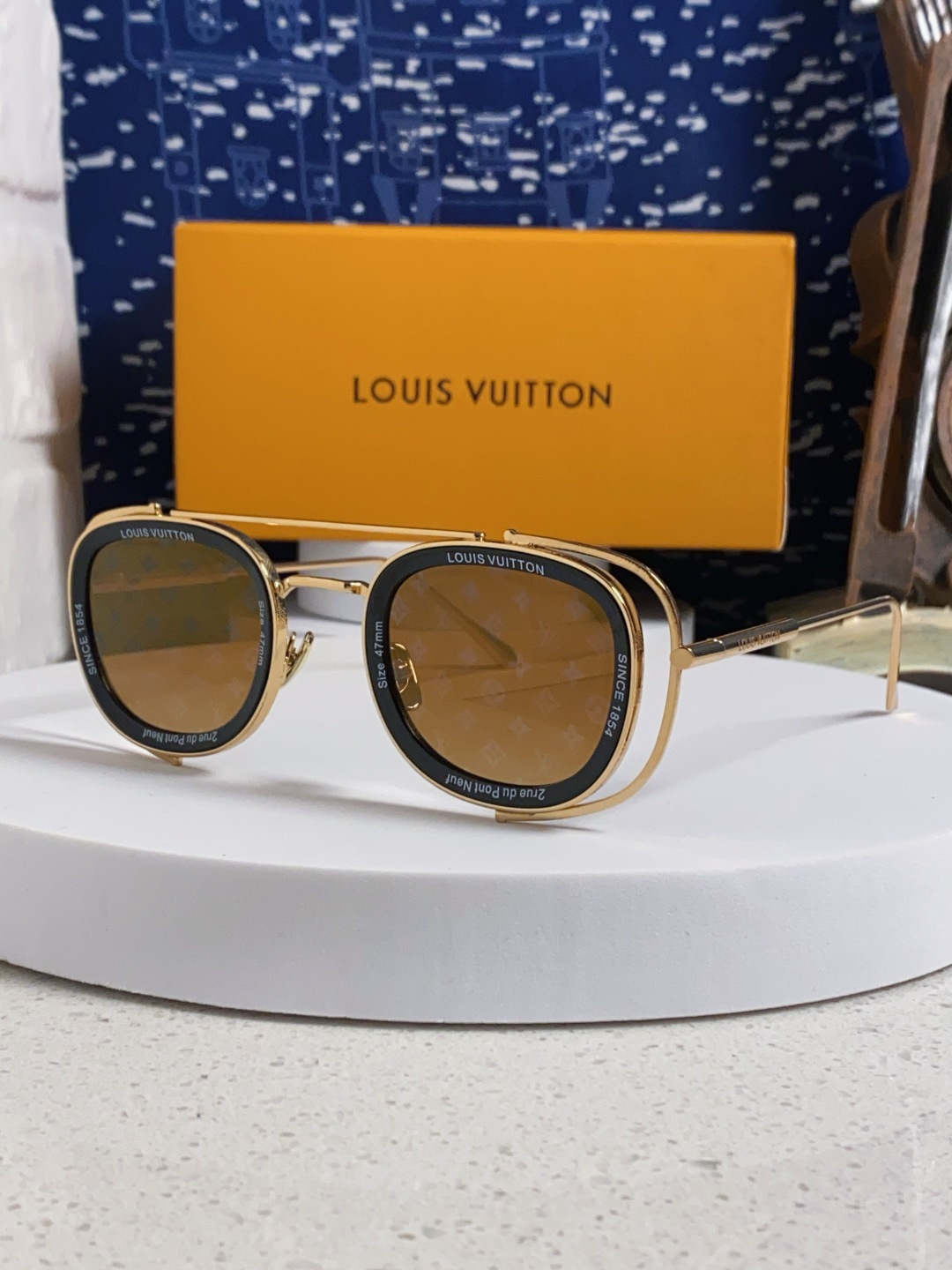 LouisVuitton路易威登 2025新款欧美男女圆框LV个性复古太阳眼欧洲站小红书前卫镂空防晒墨镜