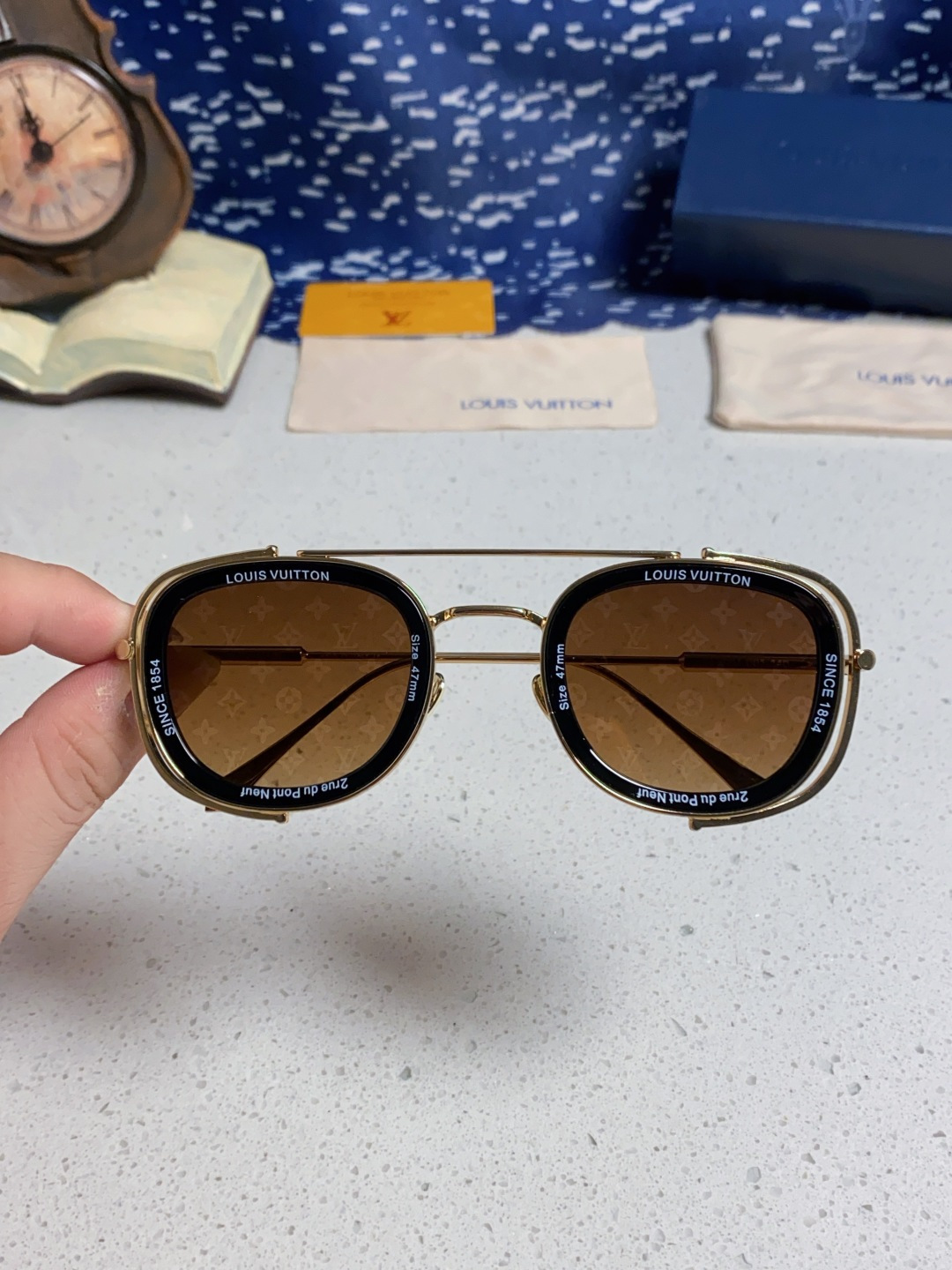 LouisVuitton路易威登 2025新款欧美男女圆框LV个性复古太阳眼欧洲站小红书前卫镂空防晒墨镜
