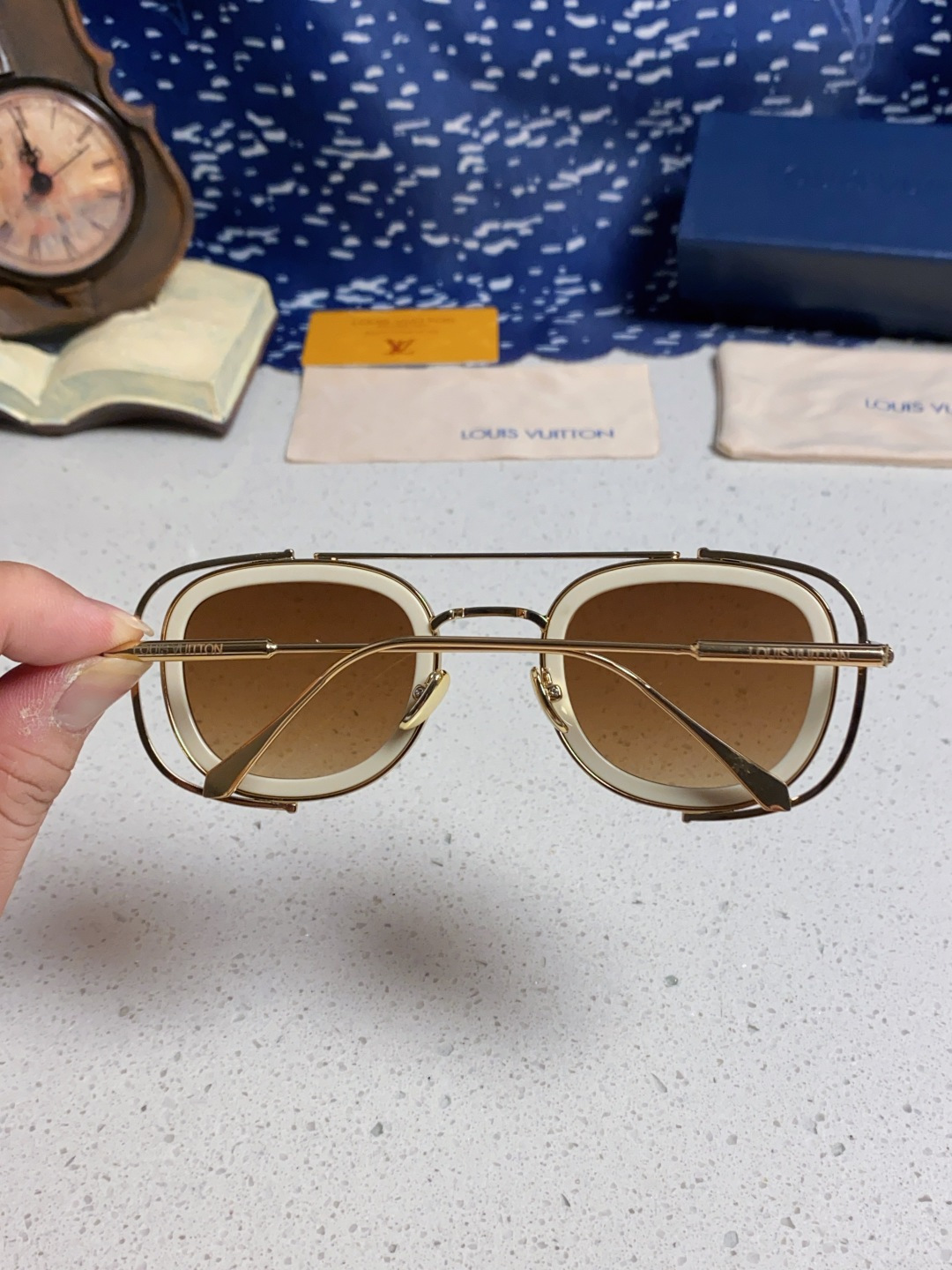 LouisVuitton路易威登 2025新款欧美男女圆框LV个性复古太阳眼欧洲站小红书前卫镂空防晒墨镜