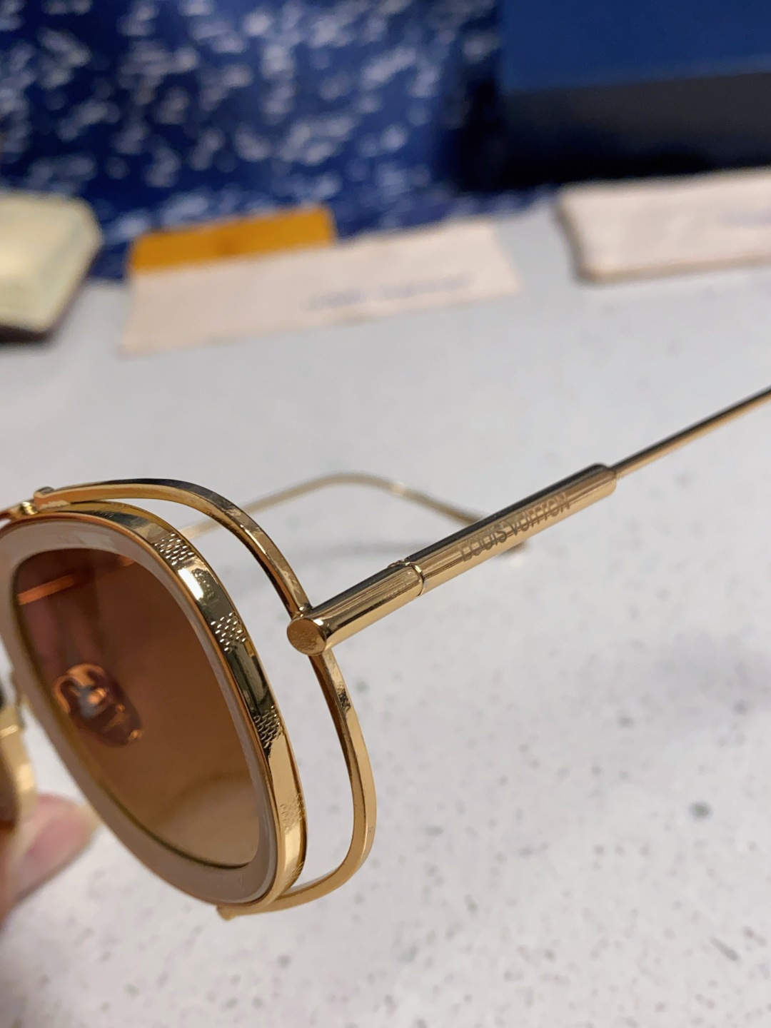 LouisVuitton路易威登 2025新款欧美男女圆框LV个性复古太阳眼欧洲站小红书前卫镂空防晒墨镜