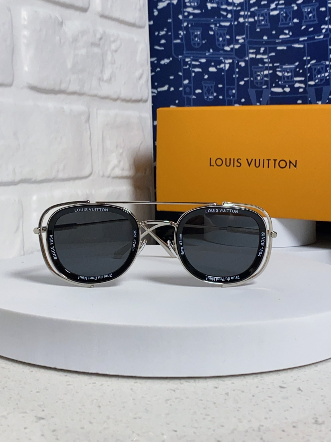 LouisVuitton路易威登 2025新款欧美男女圆框LV个性复古太阳眼欧洲站小红书前卫镂空防晒墨镜