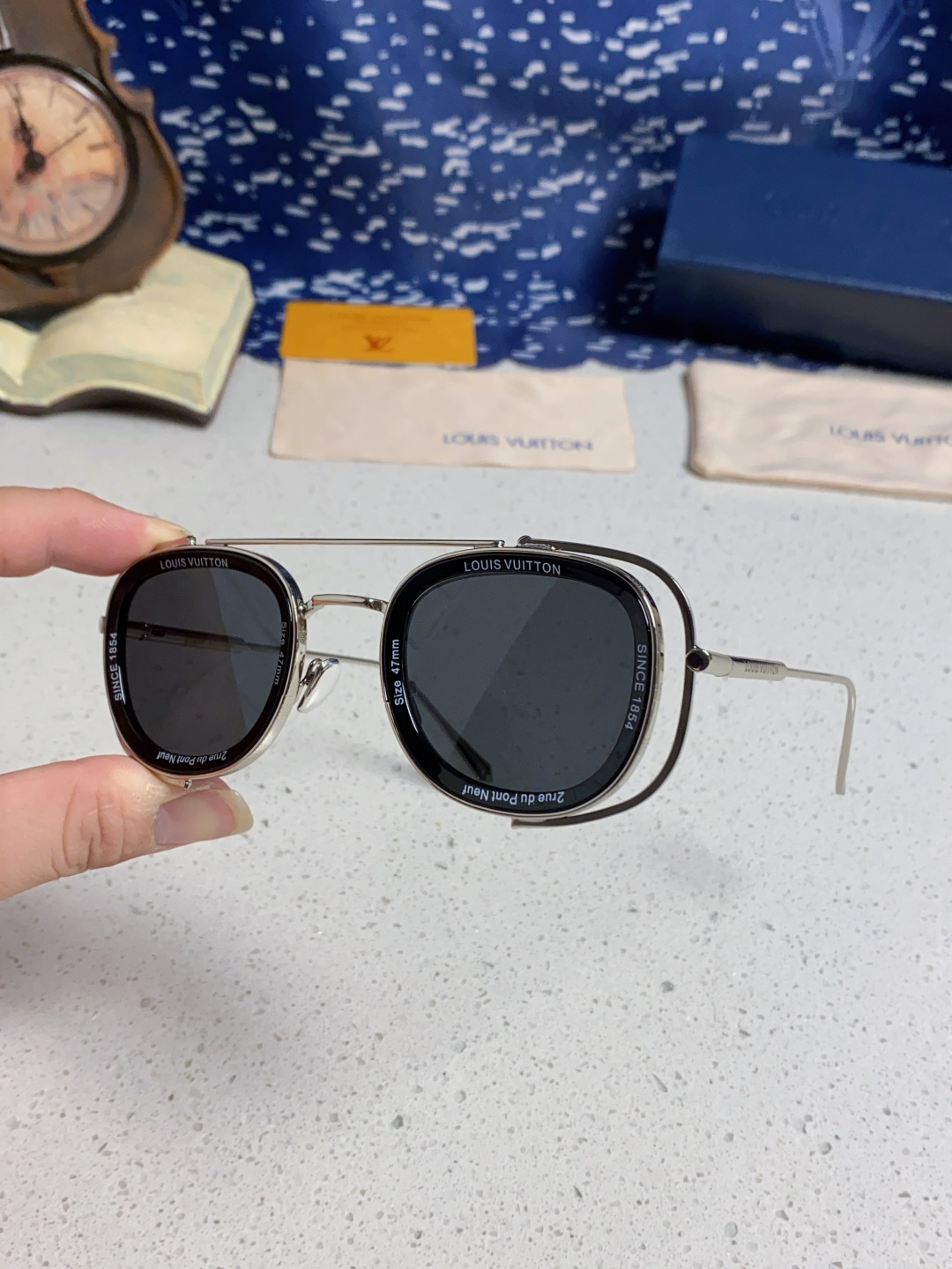 LouisVuitton路易威登 2025新款欧美男女圆框LV个性复古太阳眼欧洲站小红书前卫镂空防晒墨镜