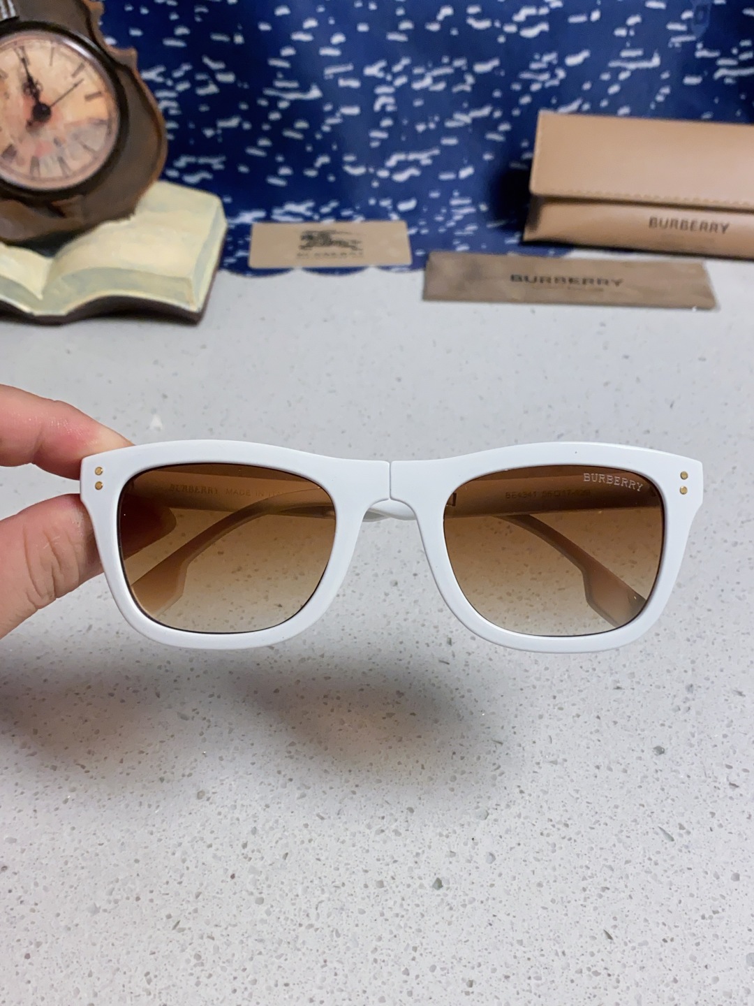 Burberry巴宝莉 2025新款潮牌太阳眼镜男女通用款太阳镜墨镜高品质折叠眼镜 口袋眼镜