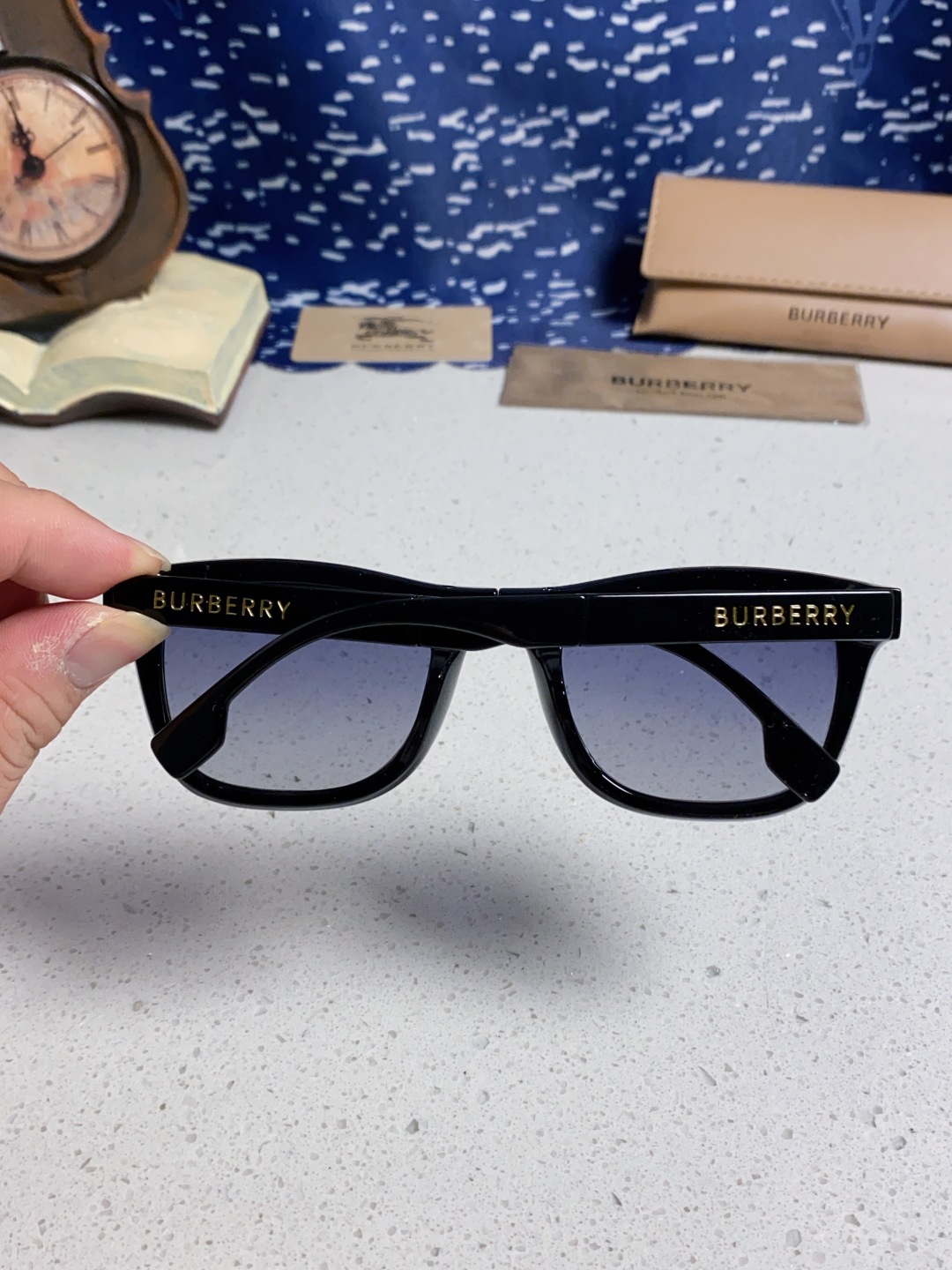 Burberry巴宝莉 2025新款潮牌太阳眼镜男女通用款太阳镜墨镜高品质折叠眼镜 口袋眼镜