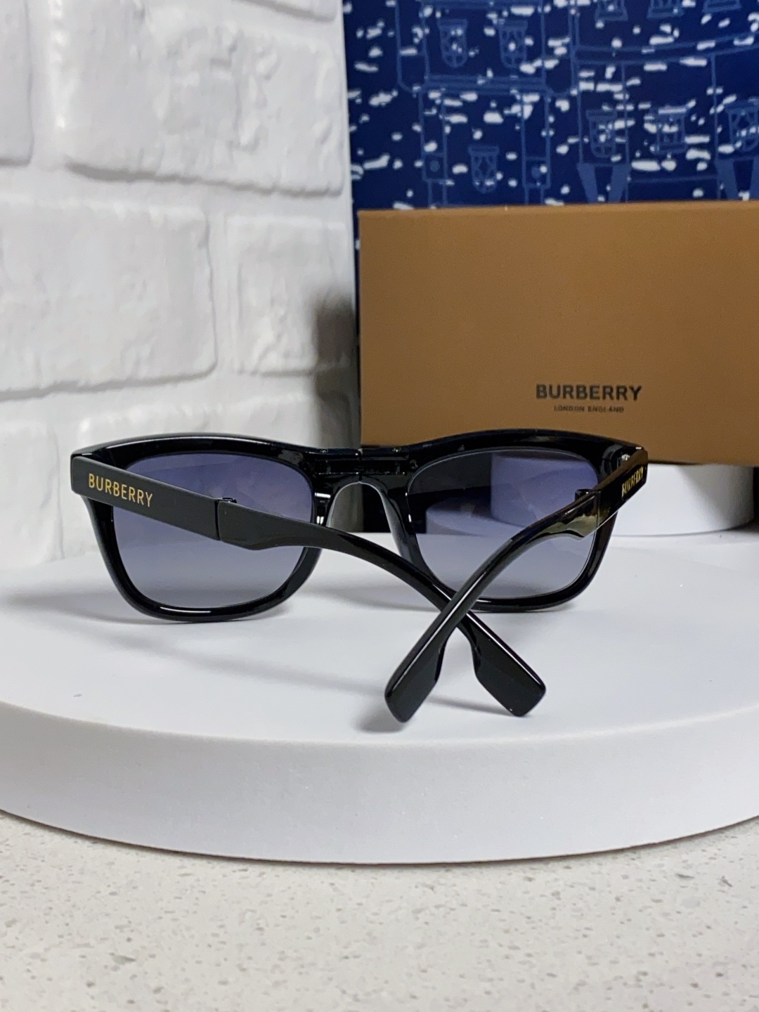 Burberry巴宝莉 2025新款潮牌太阳眼镜男女通用款太阳镜墨镜高品质折叠眼镜 口袋眼镜