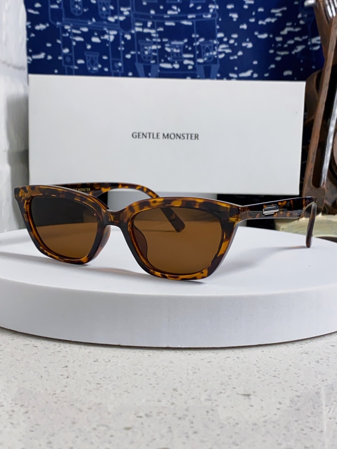 Gentle Moster(GM) Gm猫眼素颜平光镜女防蓝光学生近视眼镜 有度数眼镜框圆脸显瘦 型号：