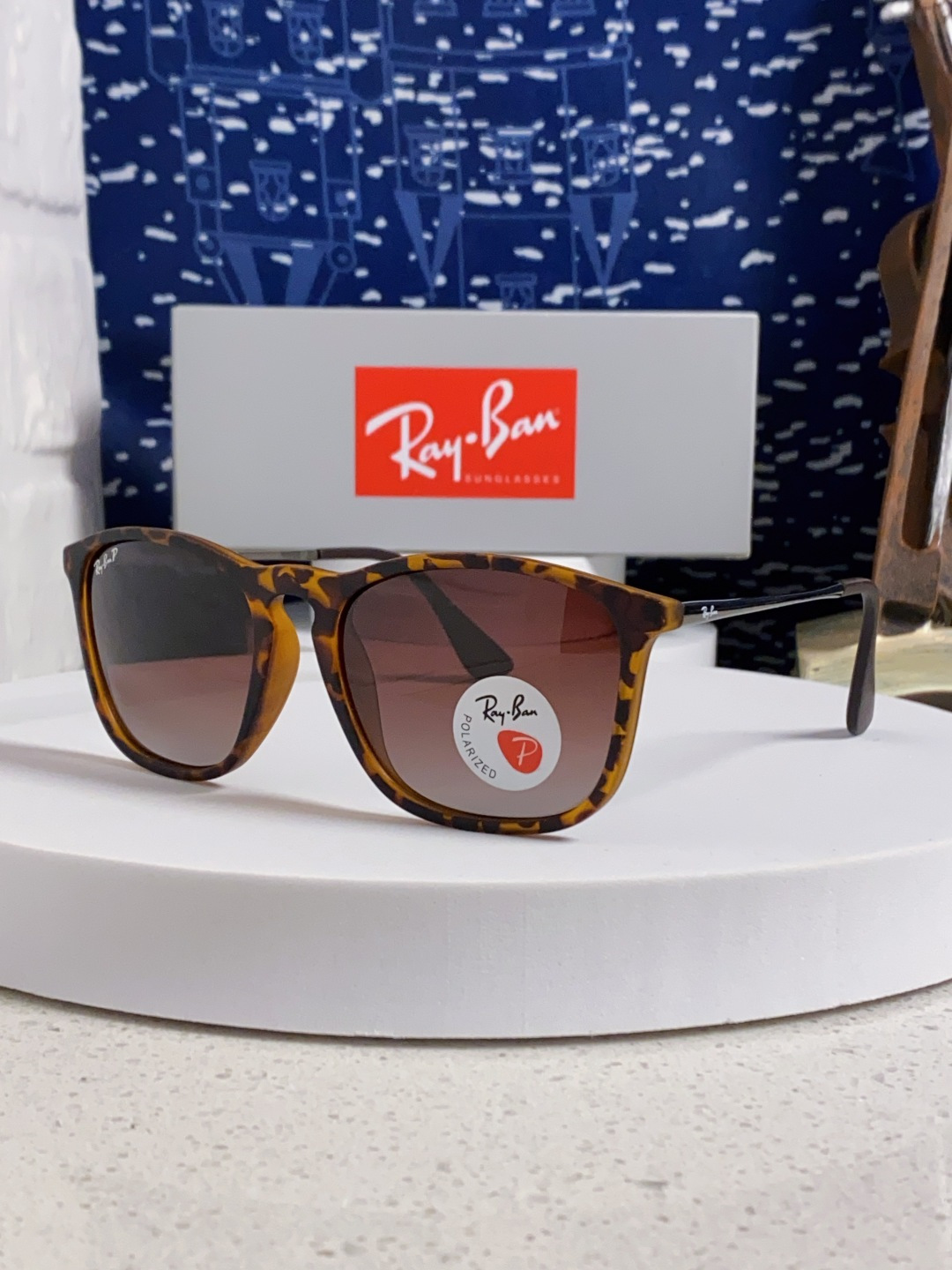 Ray Ban雷朋 新款偏光太阳镜时尚经典百搭户外开车钓鱼墨镜防紫外线潮遮阳太阳镜 RB4187 SIZ