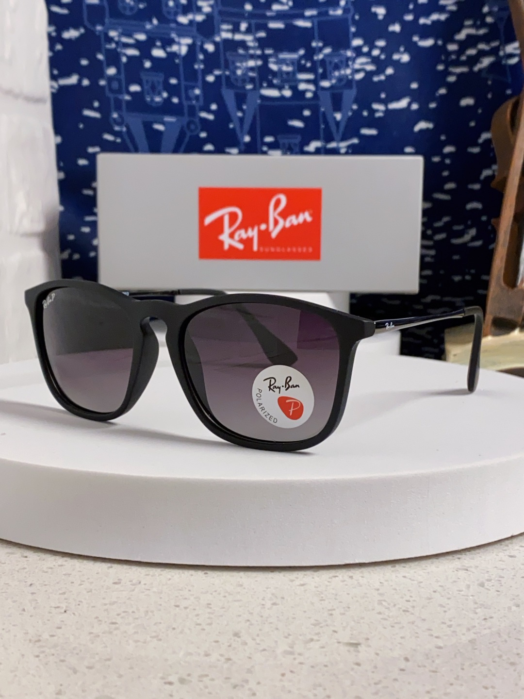 Ray Ban雷朋 新款偏光太阳镜时尚经典百搭户外开车钓鱼墨镜防紫外线潮遮阳太阳镜 RB4187 SIZ