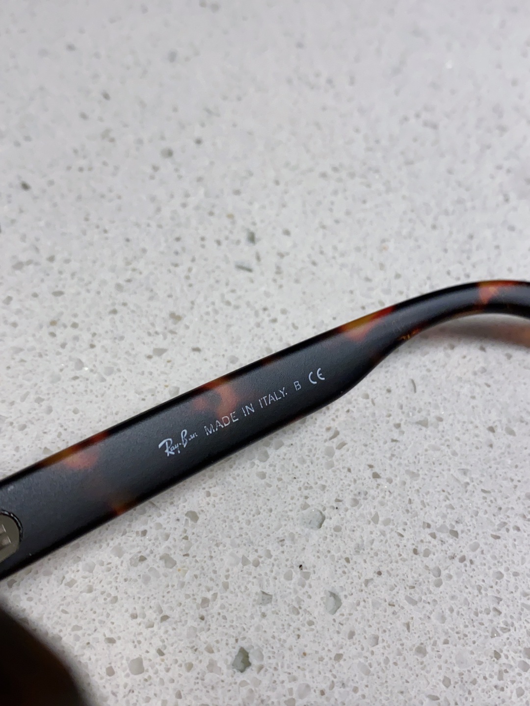 Rayban雷朋 偏光镜片男友系列方形中性太阳镜 RB2283 Size：55口20