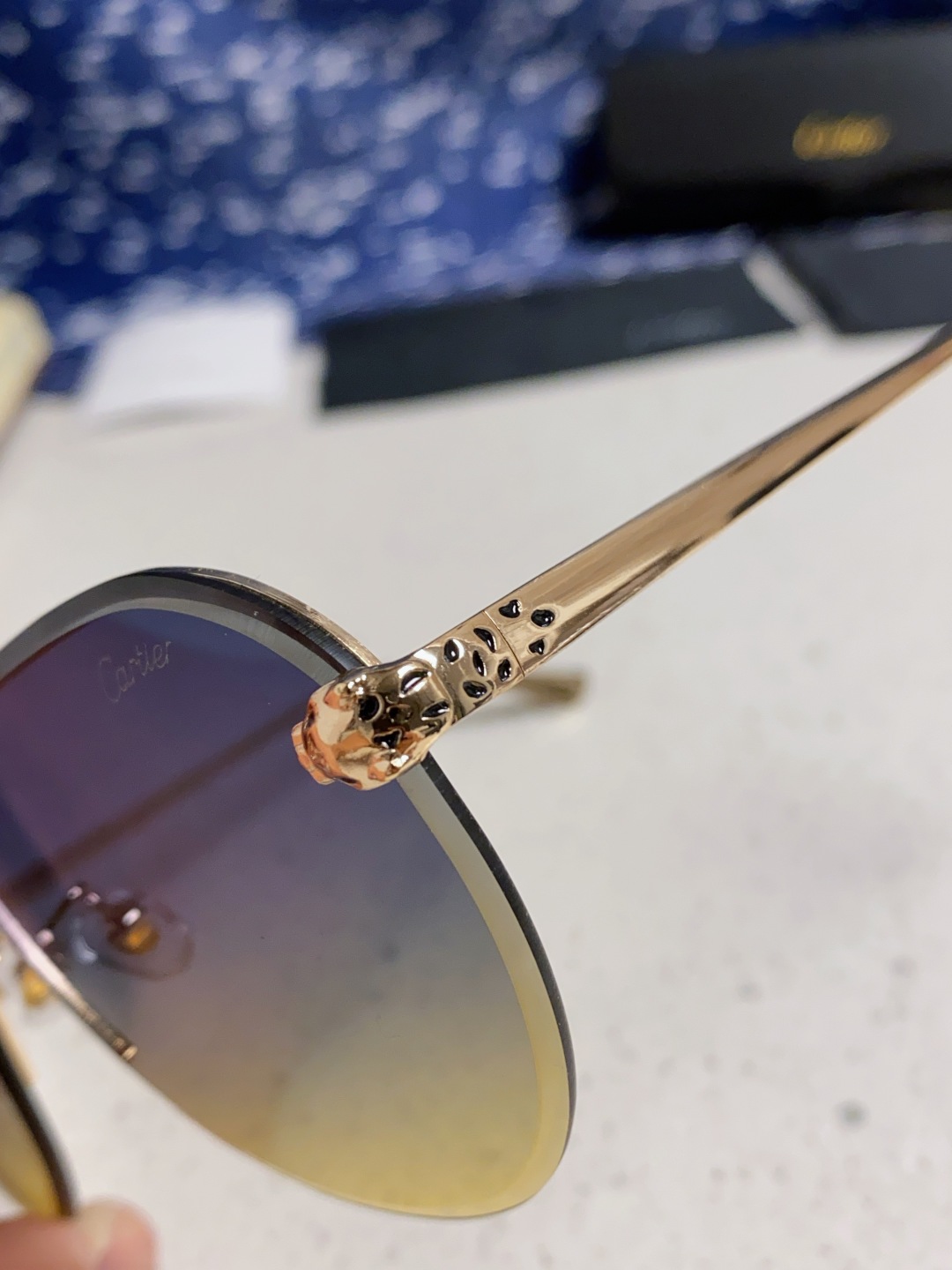 Cartier 卡地亚 墨镜 男女士圆框太阳眼镜 开车墨镜 新款金属太阳镜 时尚大方 舒适轻盈 精致奢华