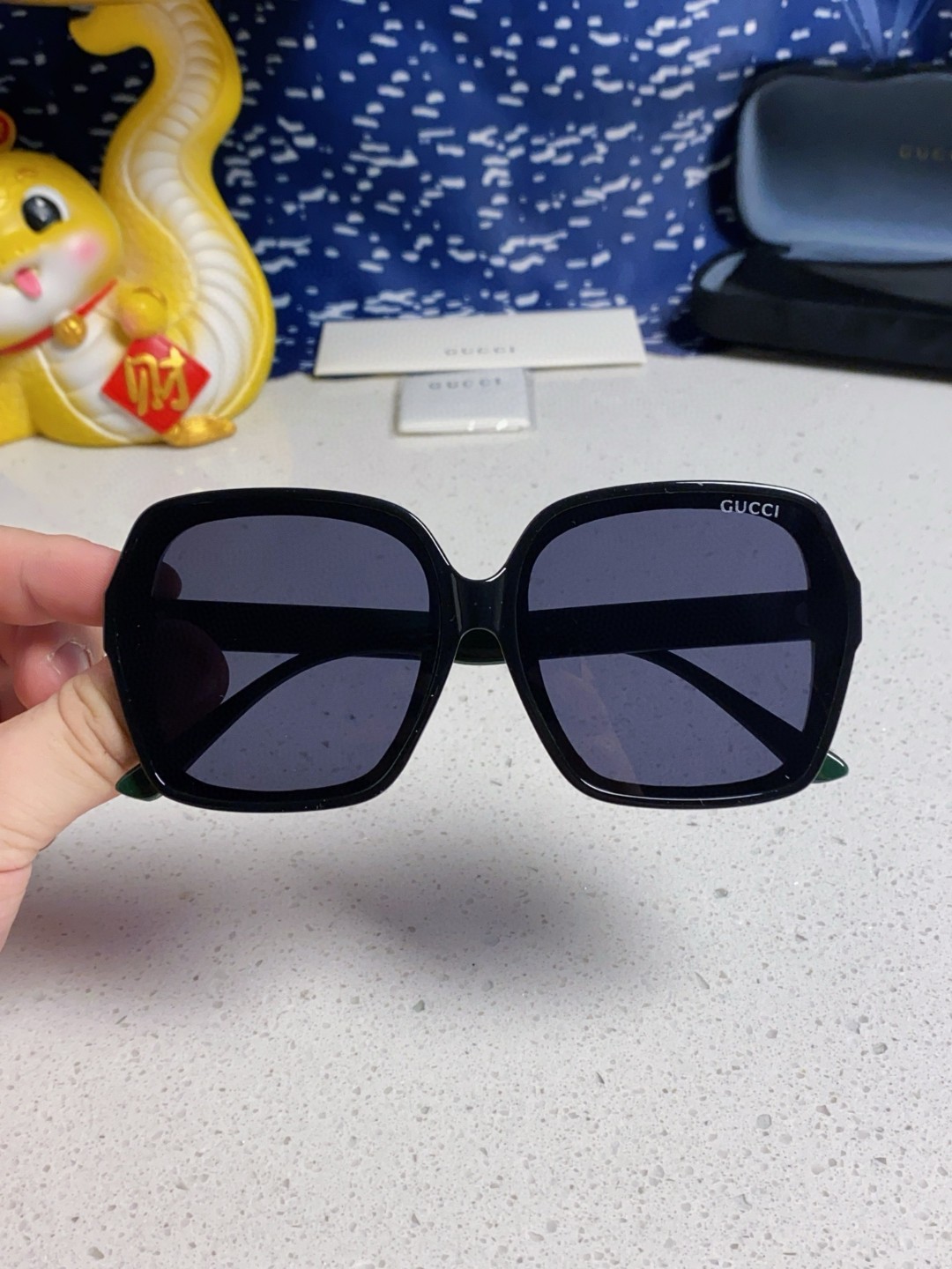 Gucci古奇防晒太阳镜，时尚欧美风遮掩镜，超显笑脸百搭