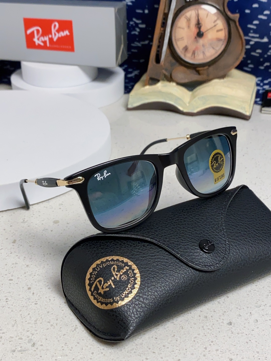 RayBan雷朋 方框玻璃镜片墨镜 旅行者系列方框太阳镜镜 高质量板材镜框电镀金属镜腿 方框高颜值设计男