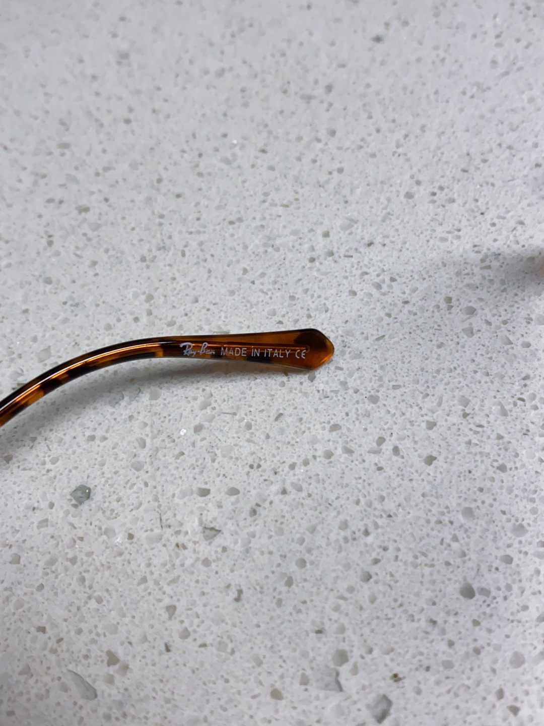 RayBan雷朋 方框玻璃镜片墨镜 旅行者系列方框太阳镜镜 高质量板材镜框电镀金属镜腿 方框高颜值设计男