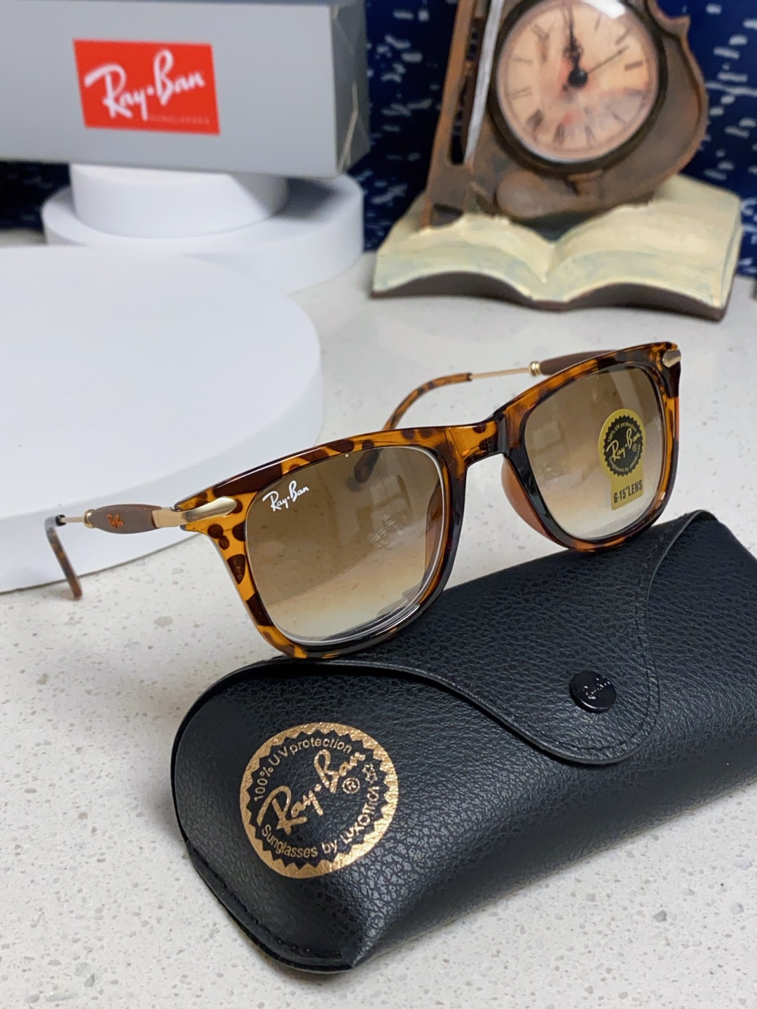 RayBan雷朋 方框玻璃镜片墨镜 旅行者系列方框太阳镜镜 高质量板材镜框电镀金属镜腿 方框高颜值设计男