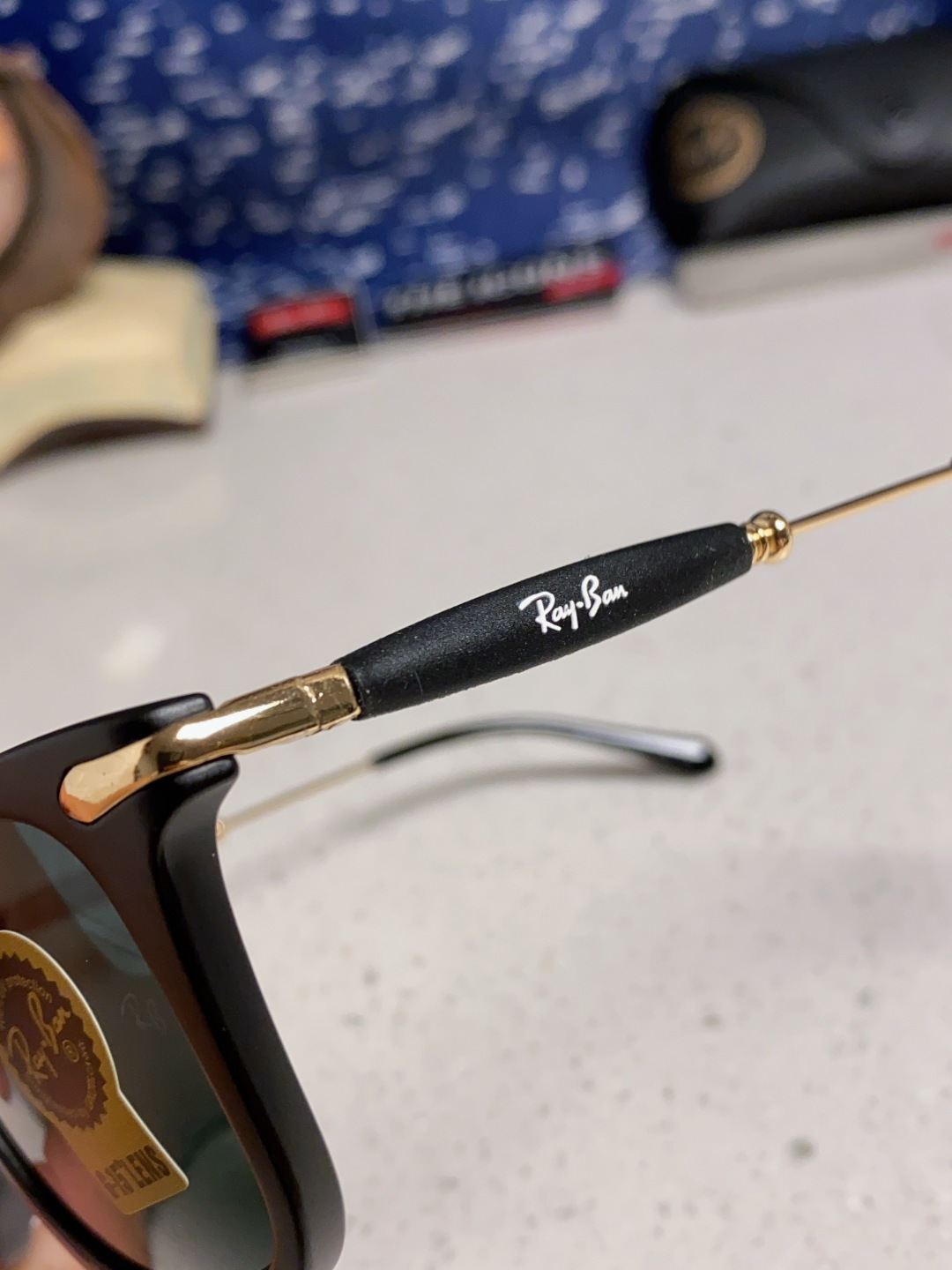 RayBan雷朋 方框玻璃镜片墨镜 旅行者系列方框太阳镜镜 高质量板材镜框电镀金属镜腿 方框高颜值设计男