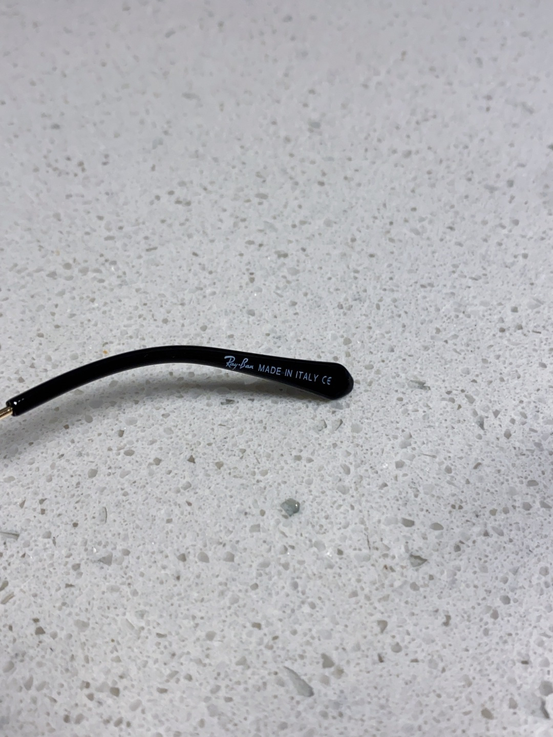 RayBan雷朋 方框玻璃镜片墨镜 旅行者系列方框太阳镜镜 高质量板材镜框电镀金属镜腿 方框高颜值设计男