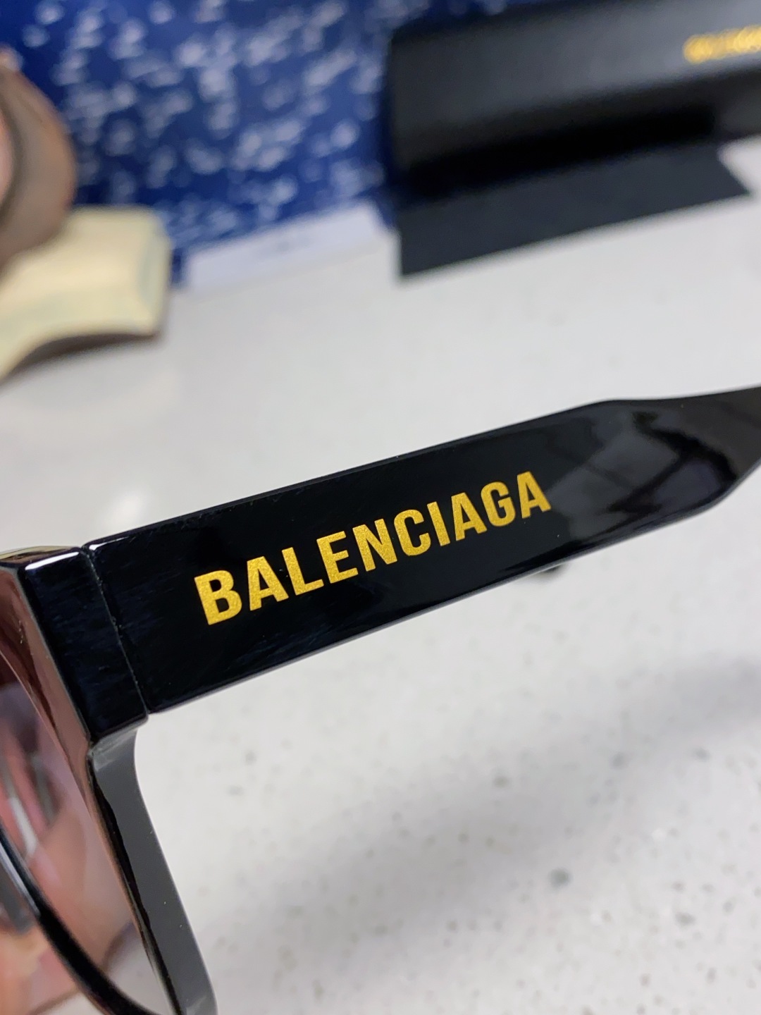BALENCIAGA巴黎世家 2025新款墨镜女士大方框BB0215SA时尚太阳眼镜 偏光爆款