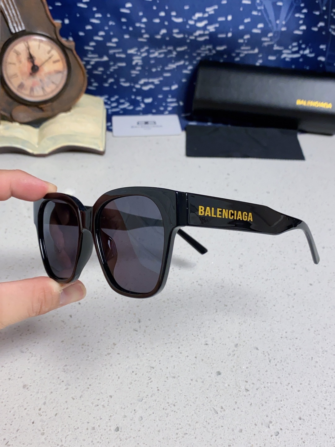 BALENCIAGA巴黎世家 2025新款墨镜女士大方框BB0215SA时尚太阳眼镜 偏光爆款